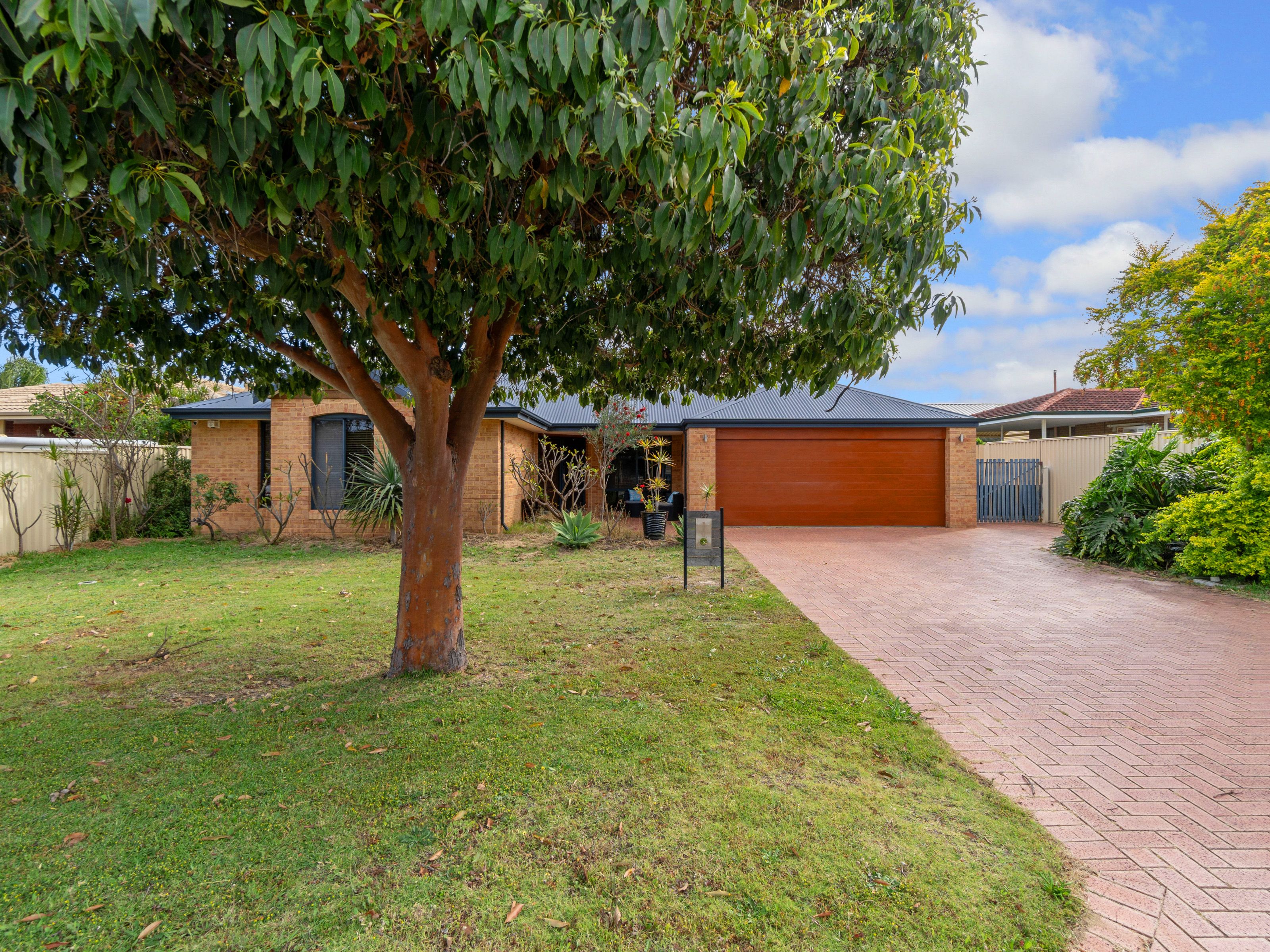 127 Streatham Street , Beckenham WA 6107