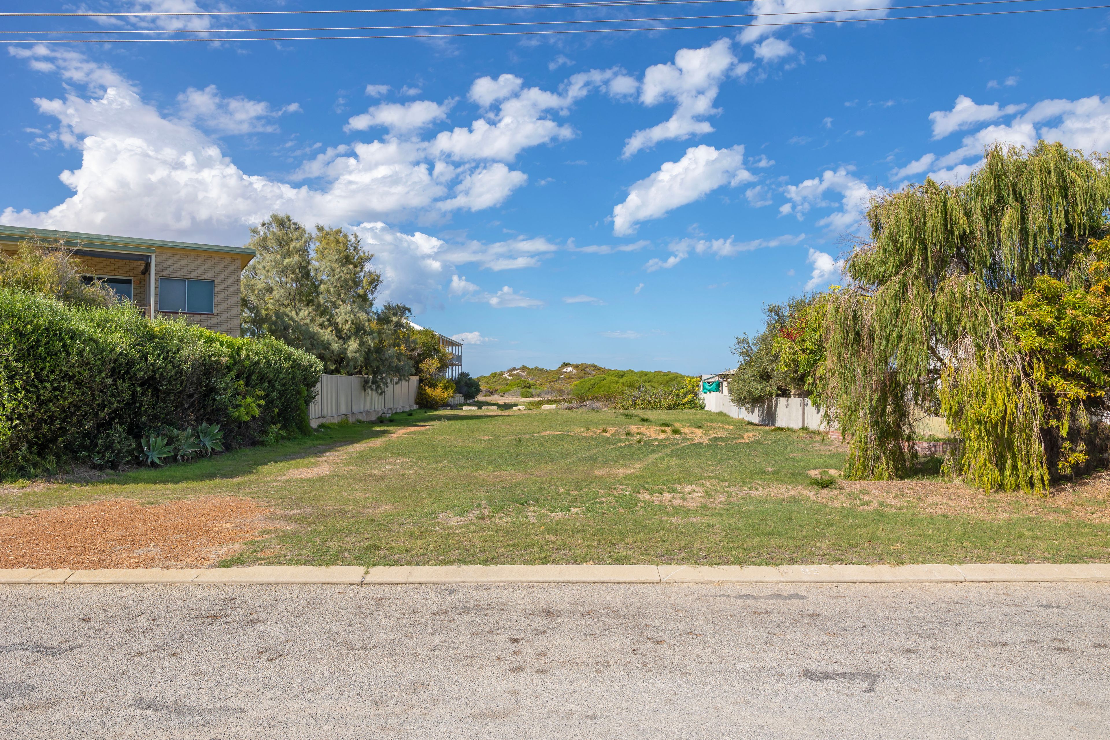 83 Drummond Circus — photo 8 of 11