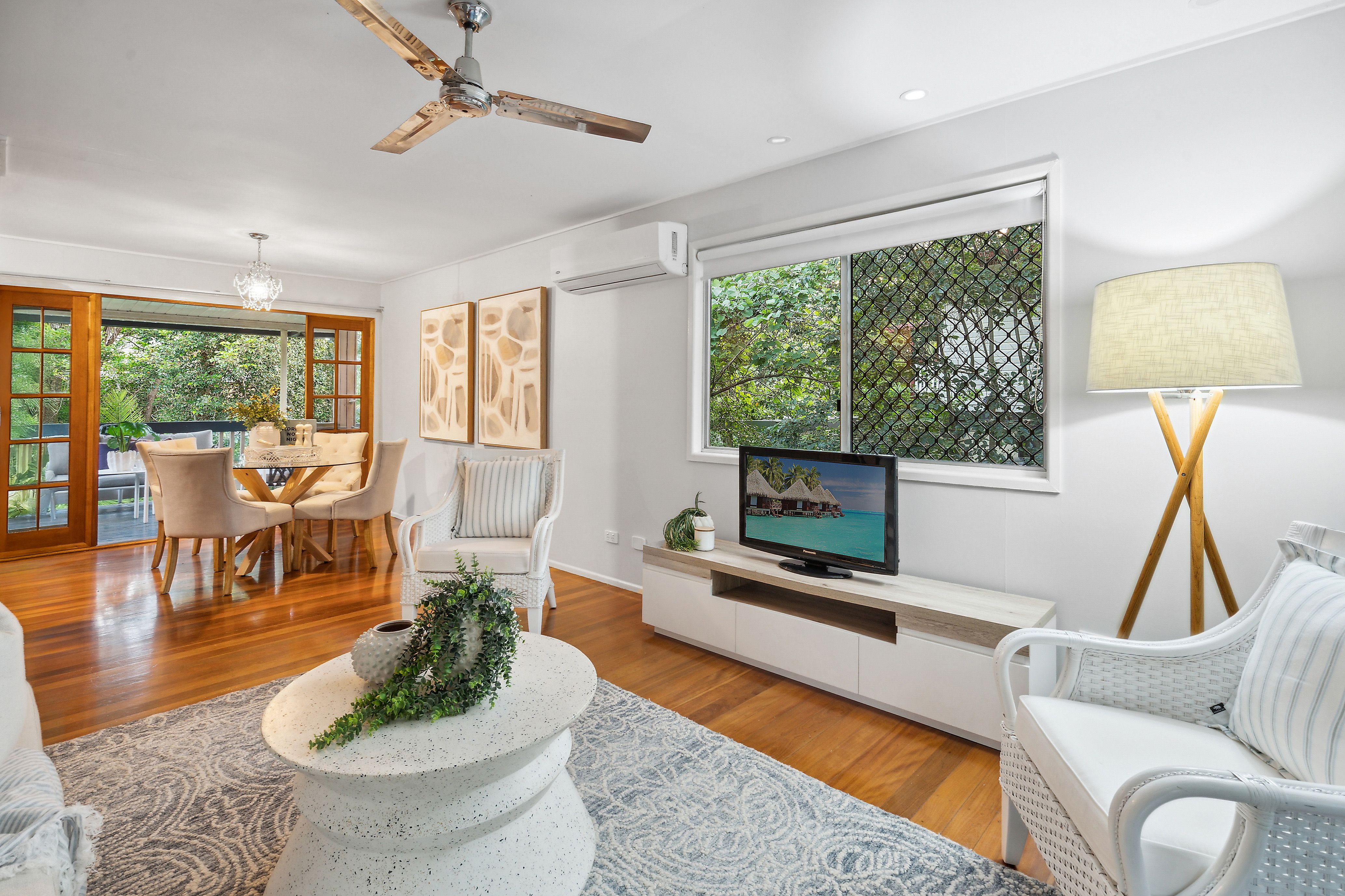 12 Tarnook Drive, Ferny Hills, QLD 4055