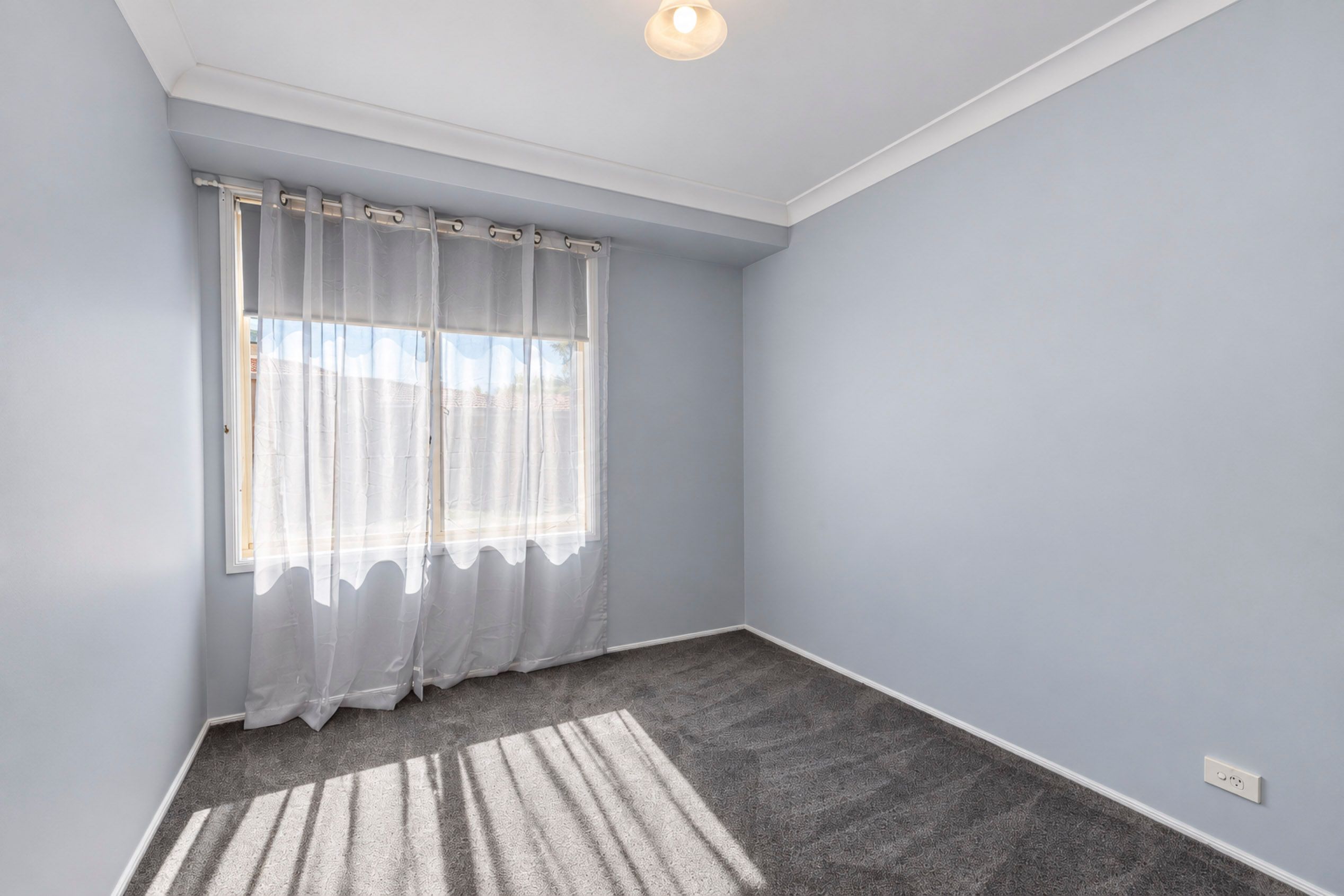 36 Aldebaran Street — photo 10 of 16