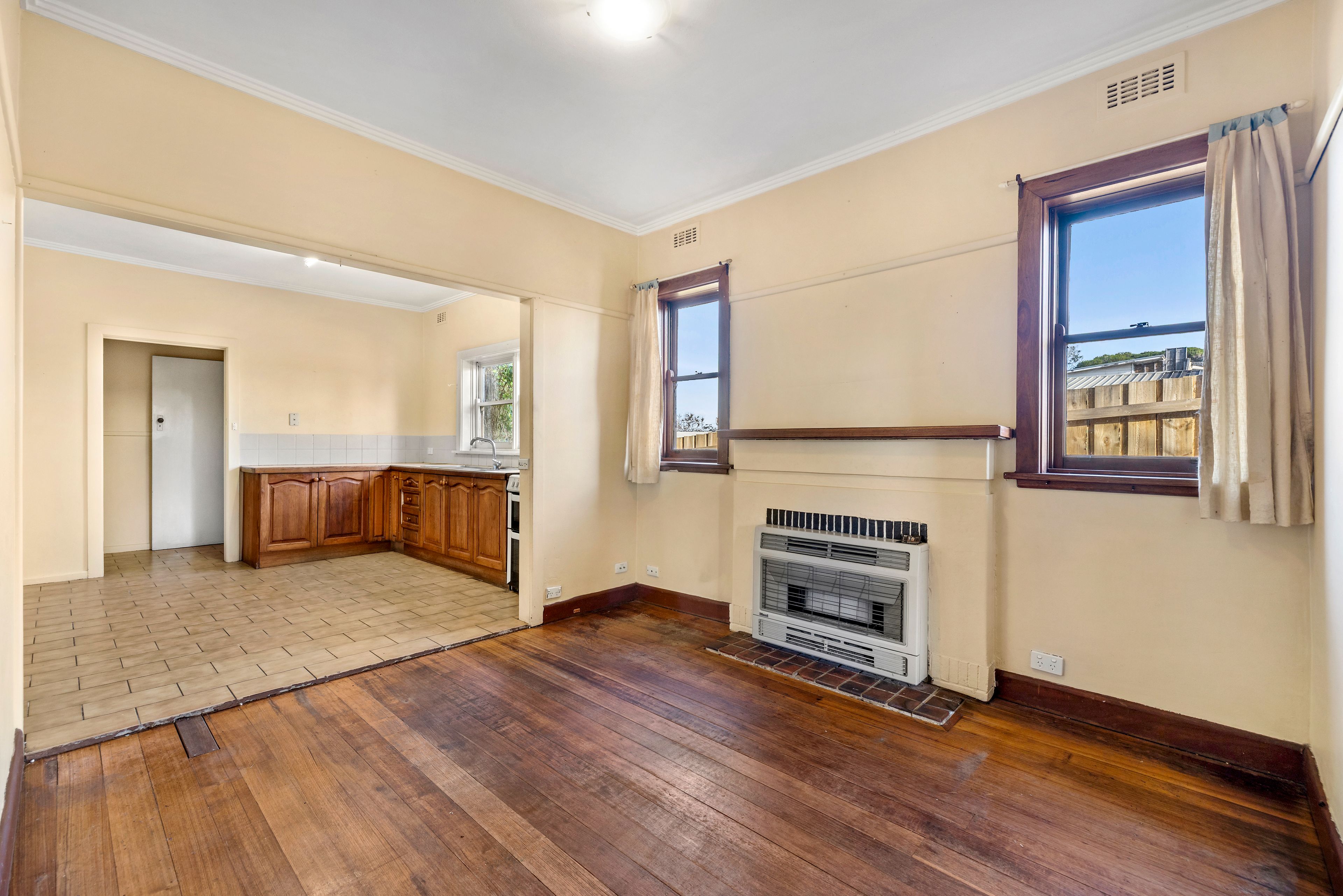 61 Nepean Highway — photo 7 of 27