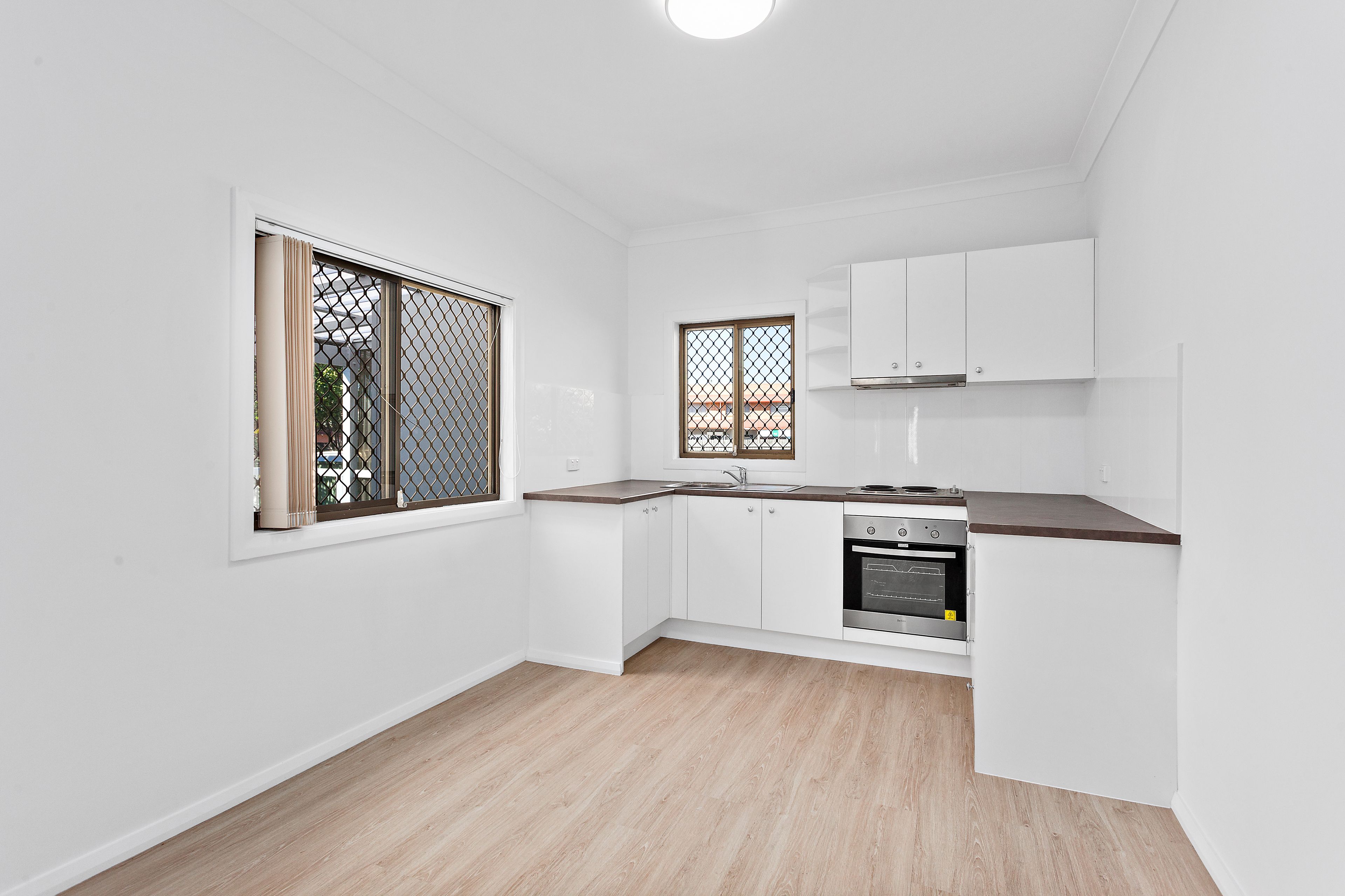 7 Tannery Street, Unanderra, NSW 2526