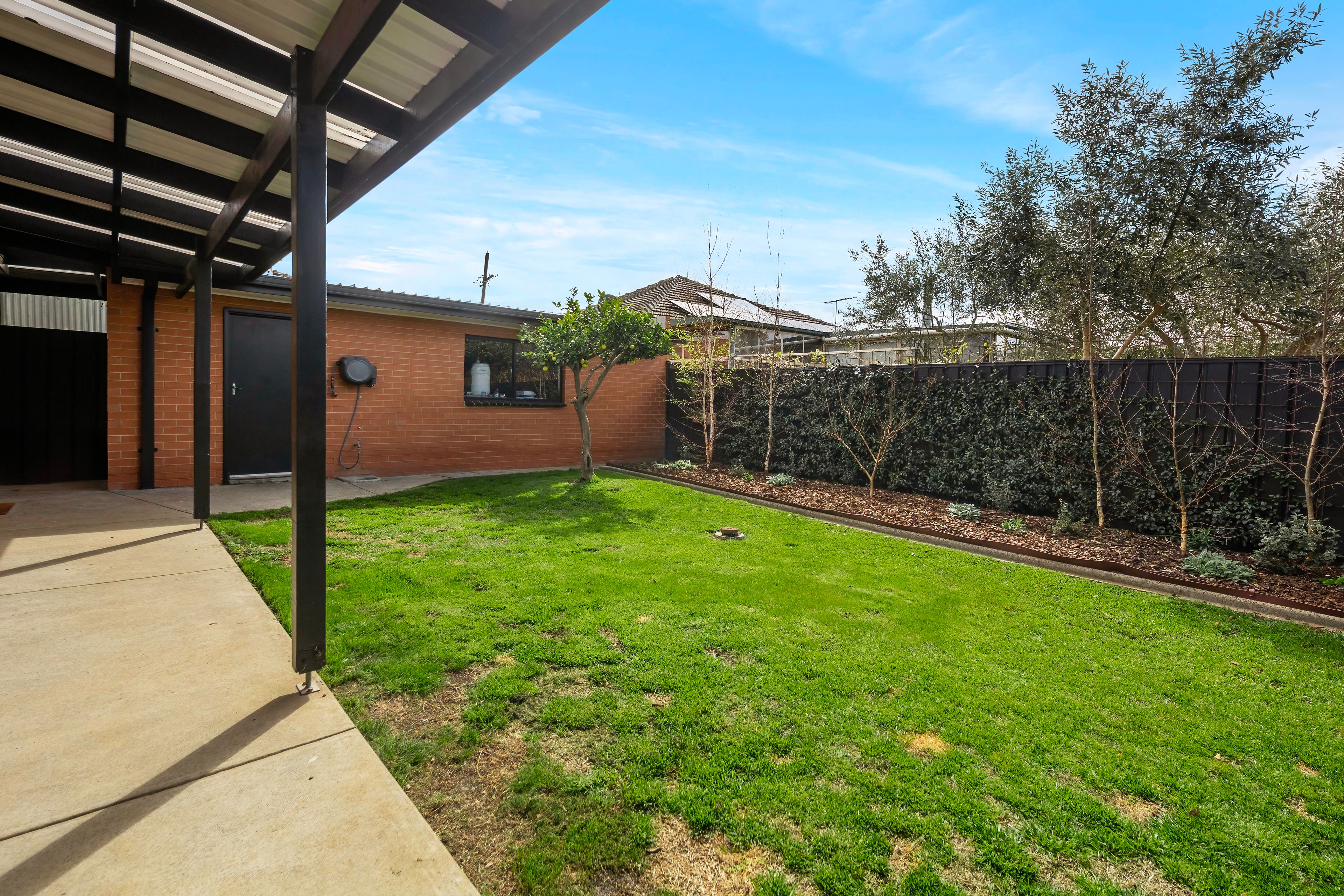 2 Kingsford Street — photo 16 of 21