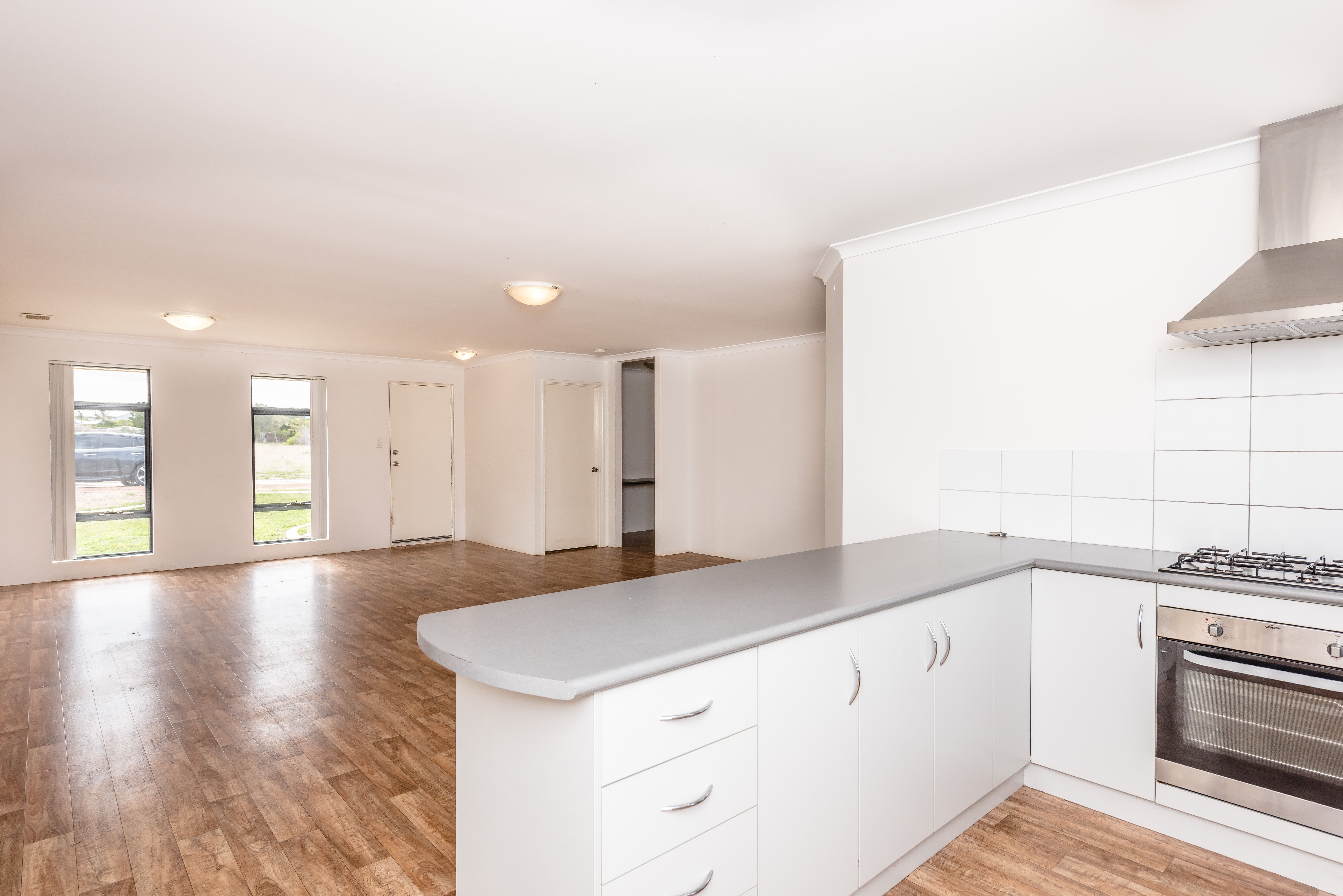 28 Yarraman Road, Waggrakine, WA 6530