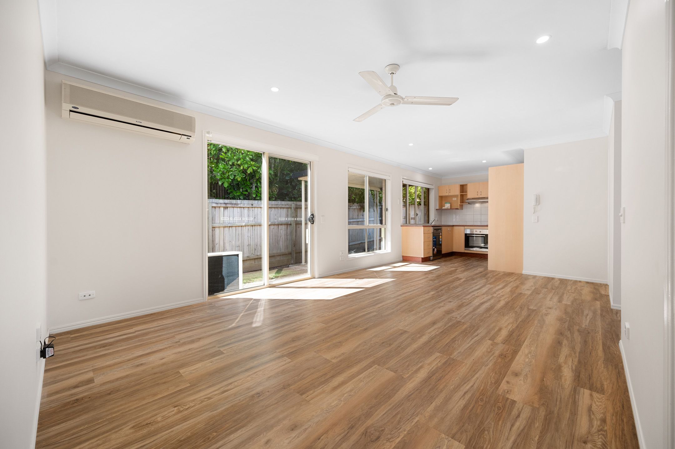 6/442 Pine Ridge Road, Coombabah, QLD 4216