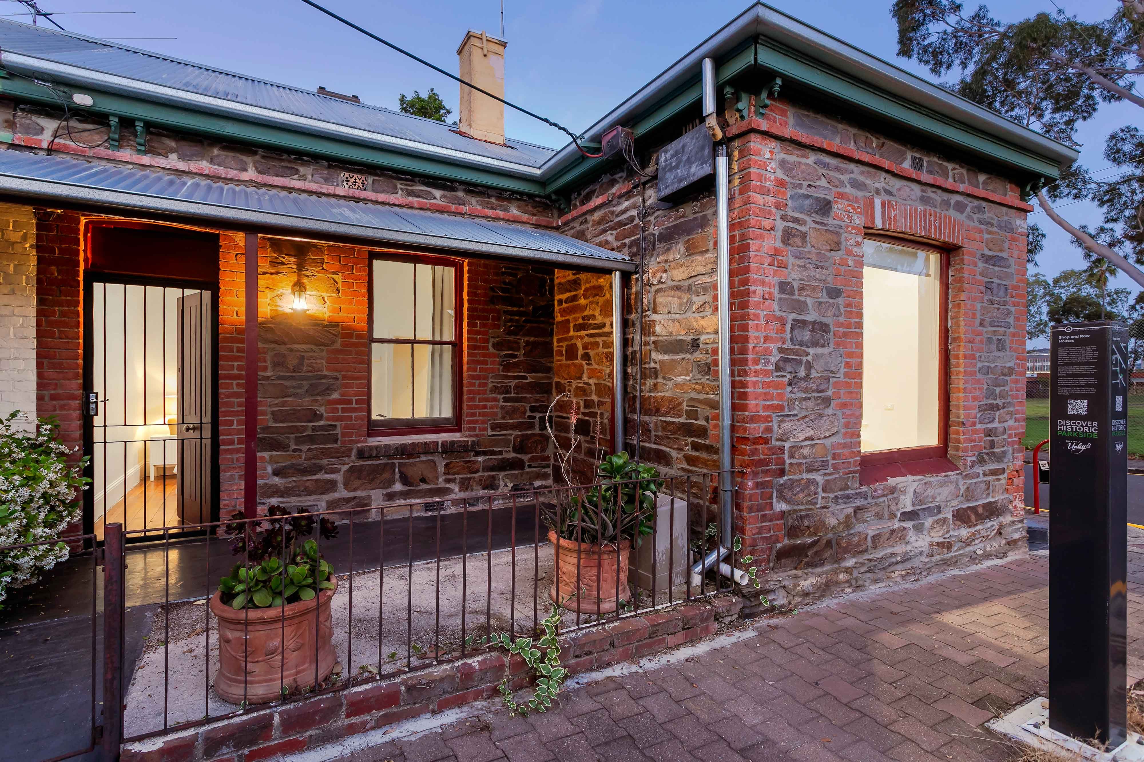 18 Kenilworth Road, Parkside SA 5063