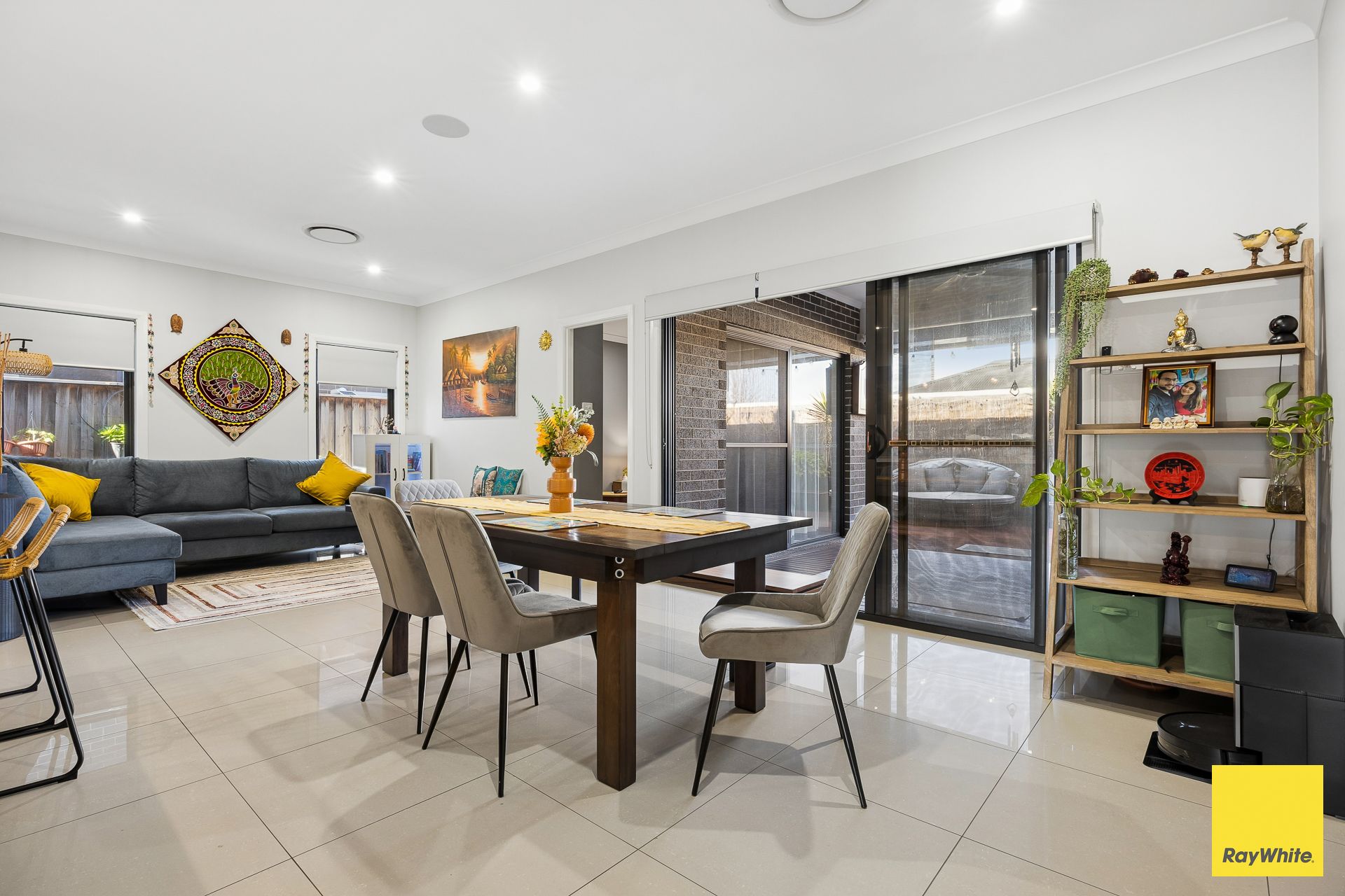 37 Bowen Circuit — photo 4 of 15