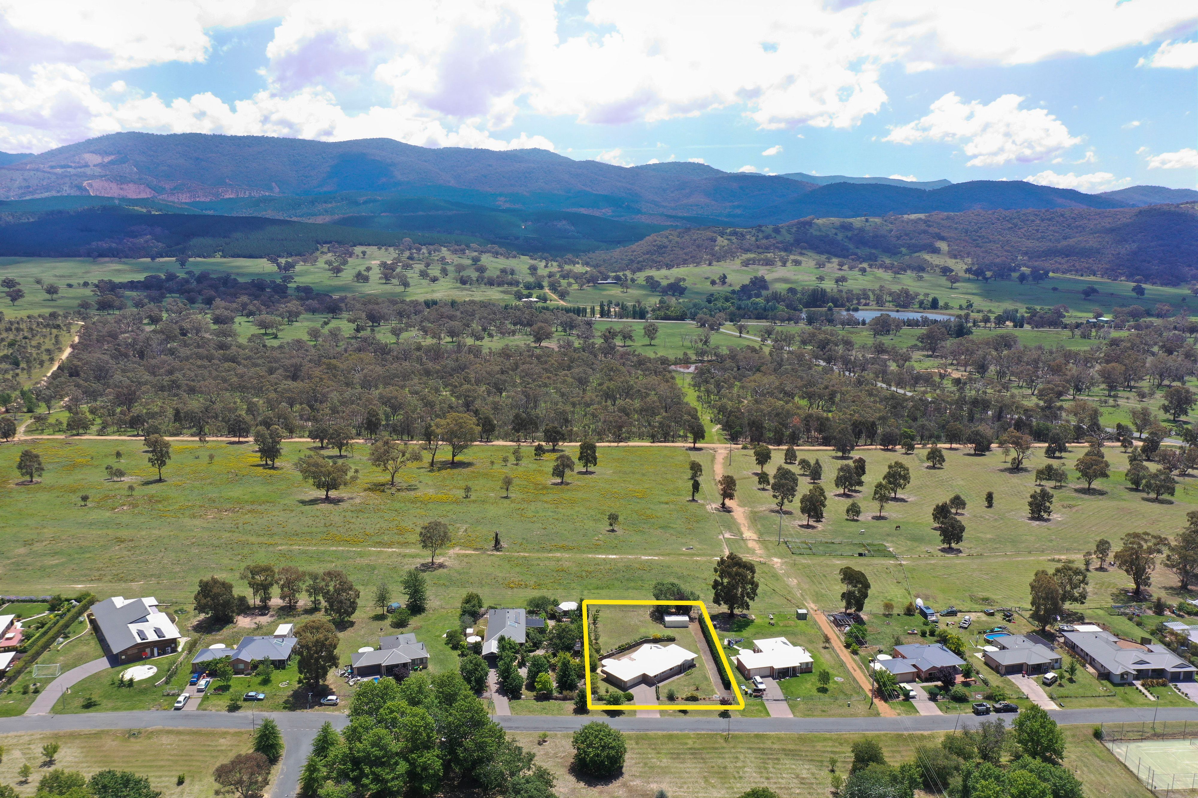 69 Jim Bradley Crescent, URIARRA VILLAGE, ACT 2611