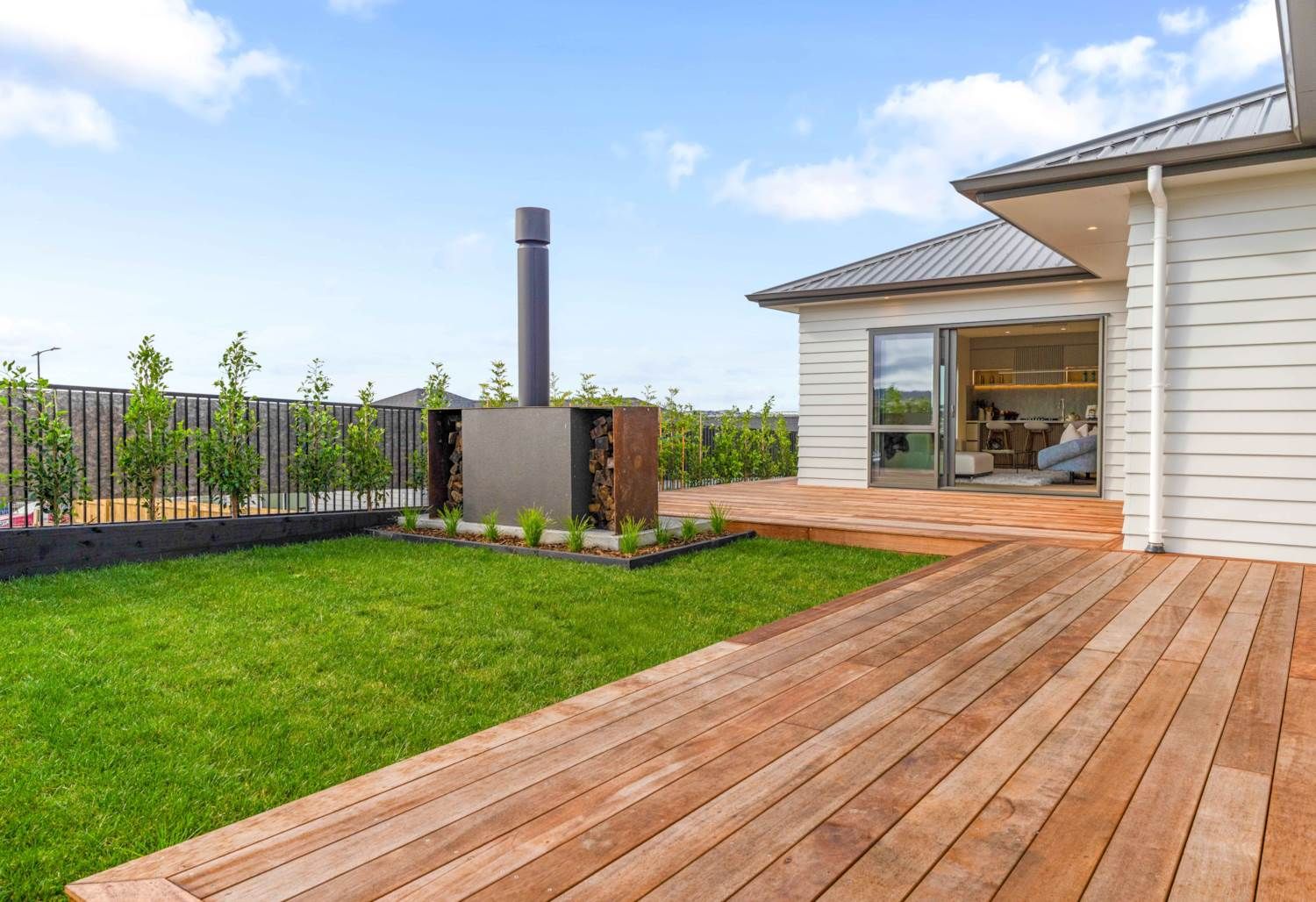8 Lambert Road, Milldale, Auckland
