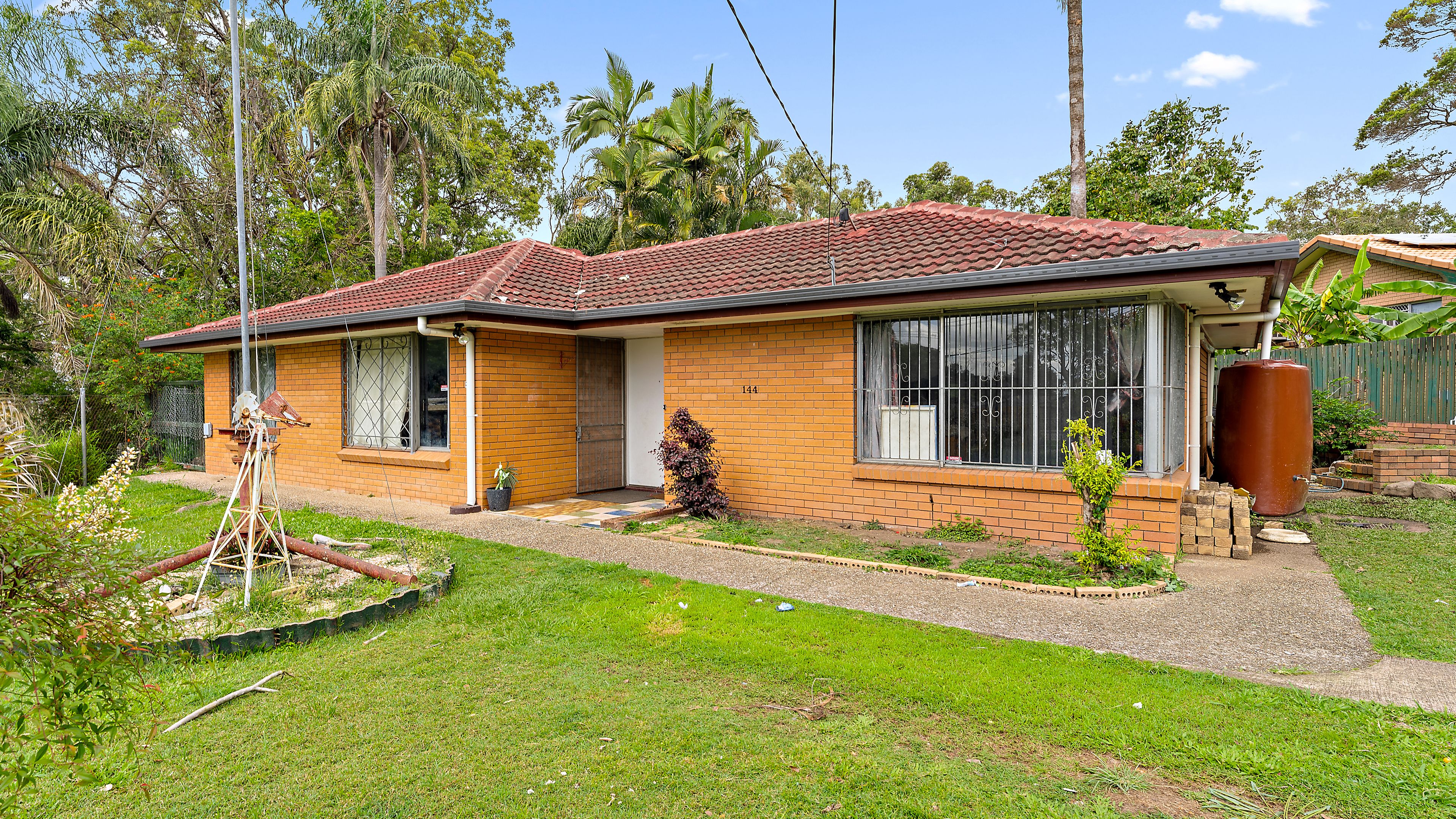 144 Redbank Plains Road, Bellbird Park, QLD 4300 Sold House Ray