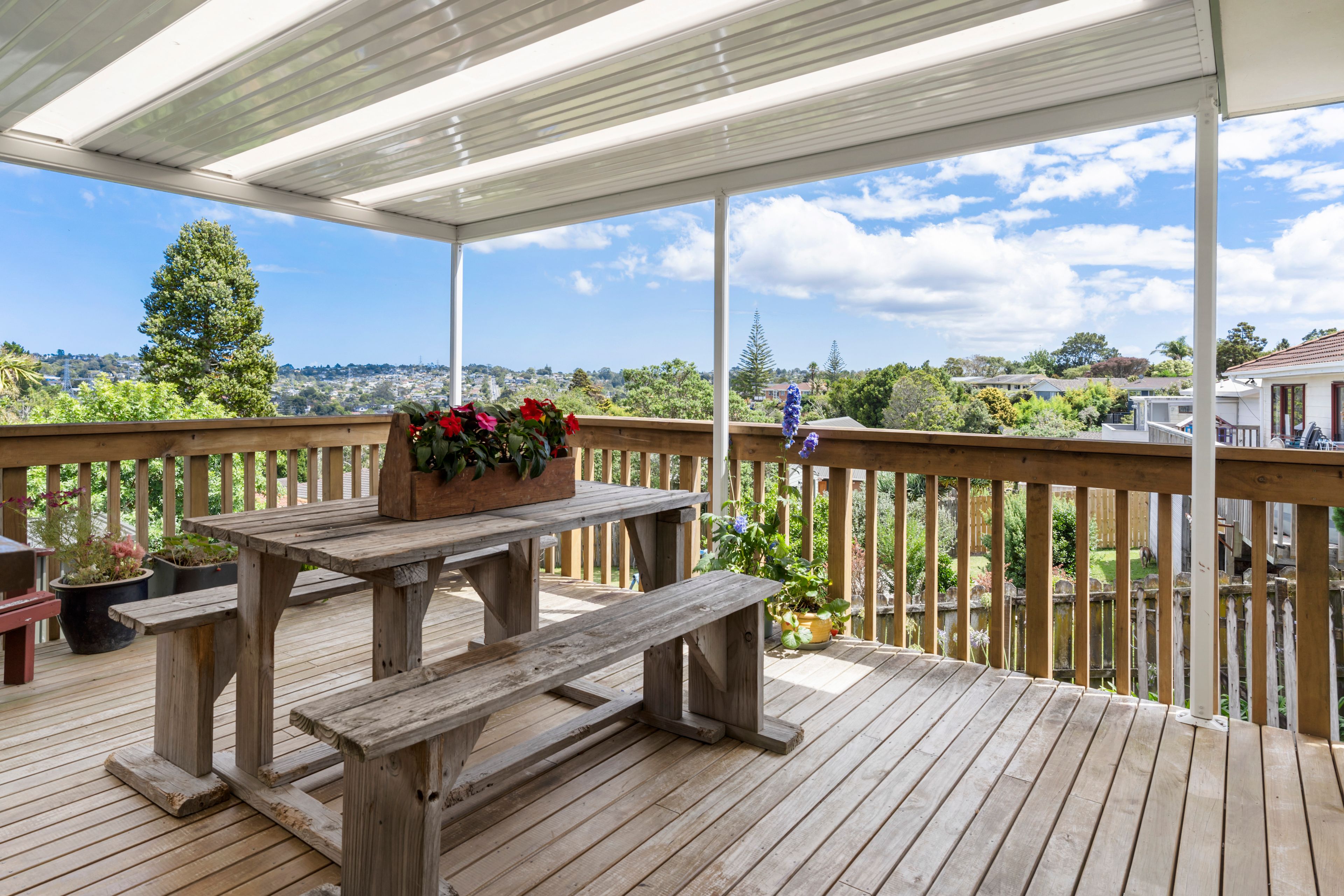 15 Darcy Place, Massey, Waitakere City