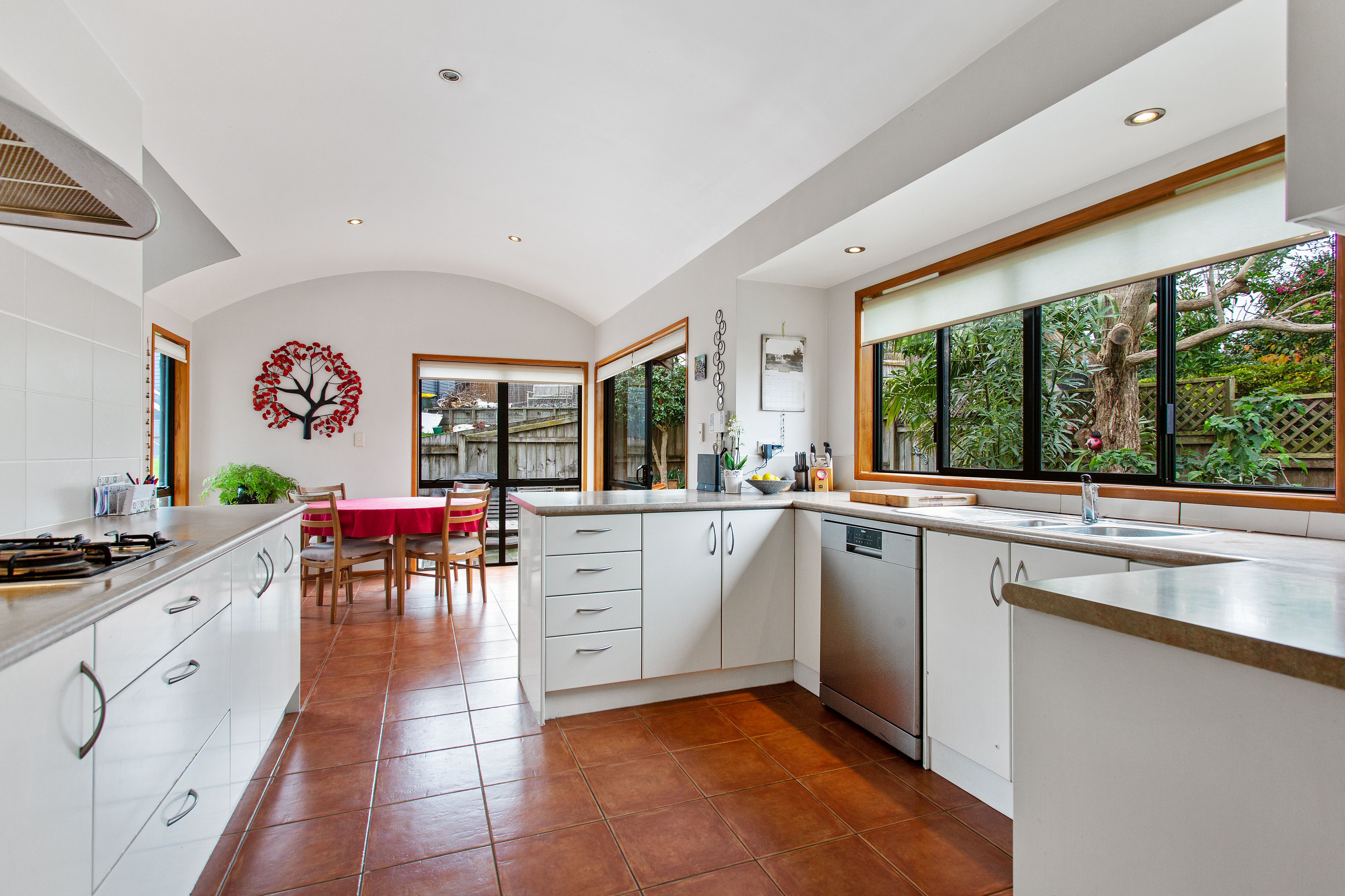 2/27 Vincent Street, Howick, Manukau City 2014