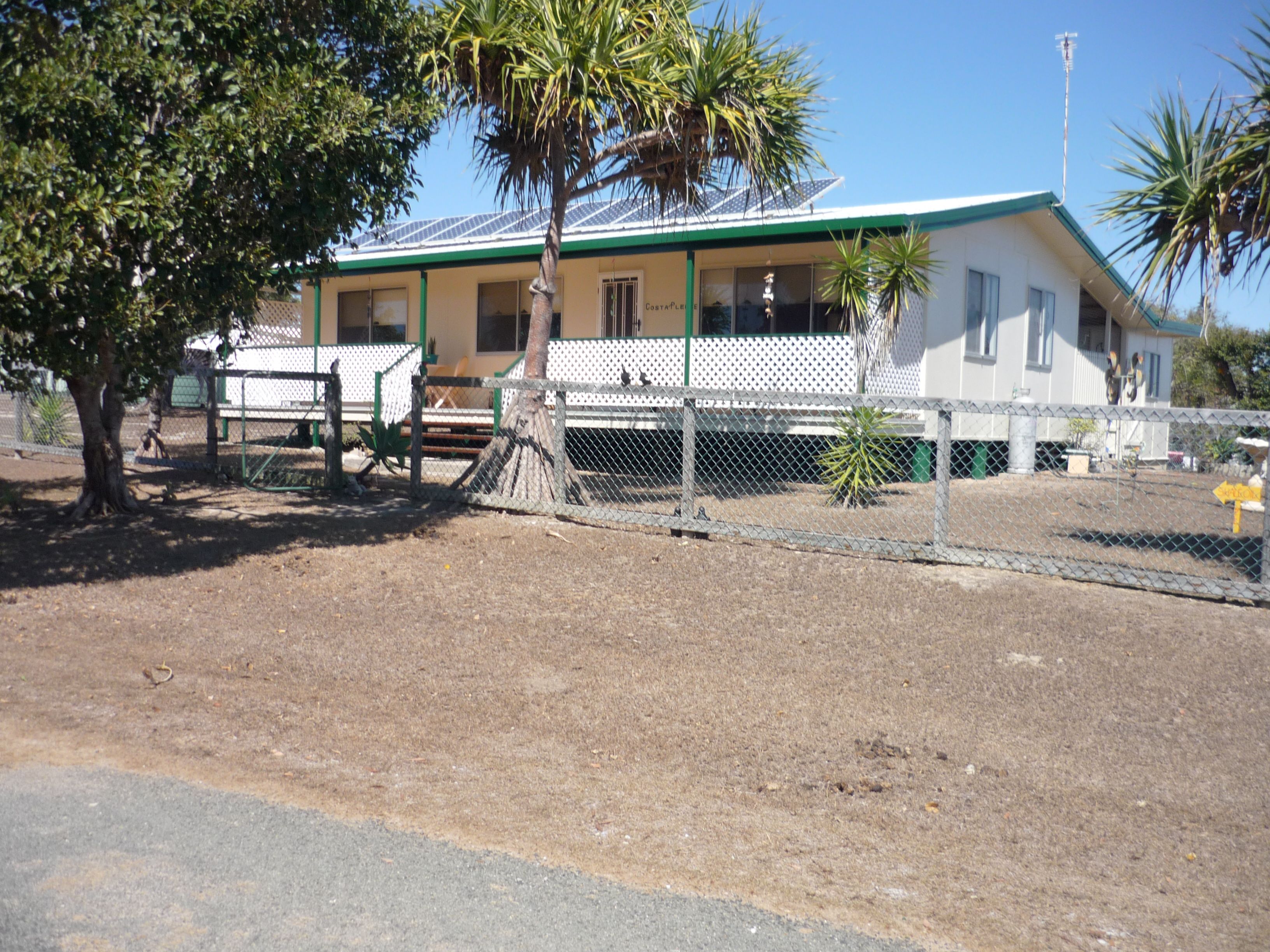 2 - 4 Pacific Cresent, Curtis Island, QLD 4680