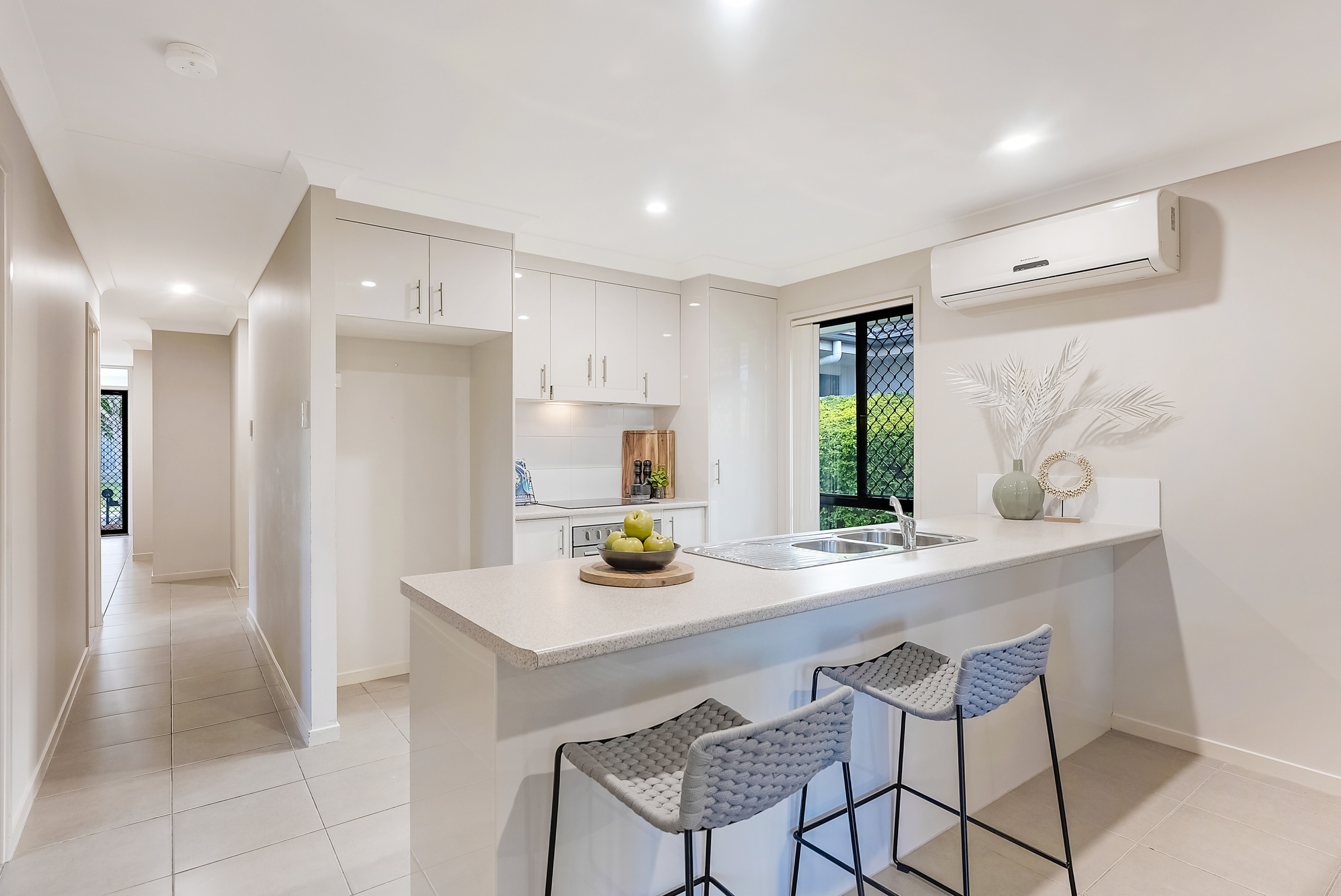 16 Daintree Circuit, North Lakes, QLD 4509
