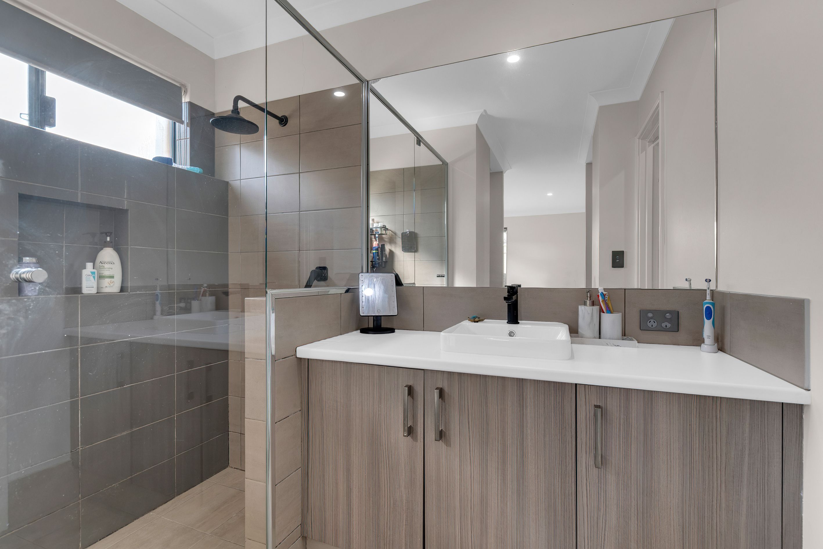 23 Kogarah Street — photo 18 of 26