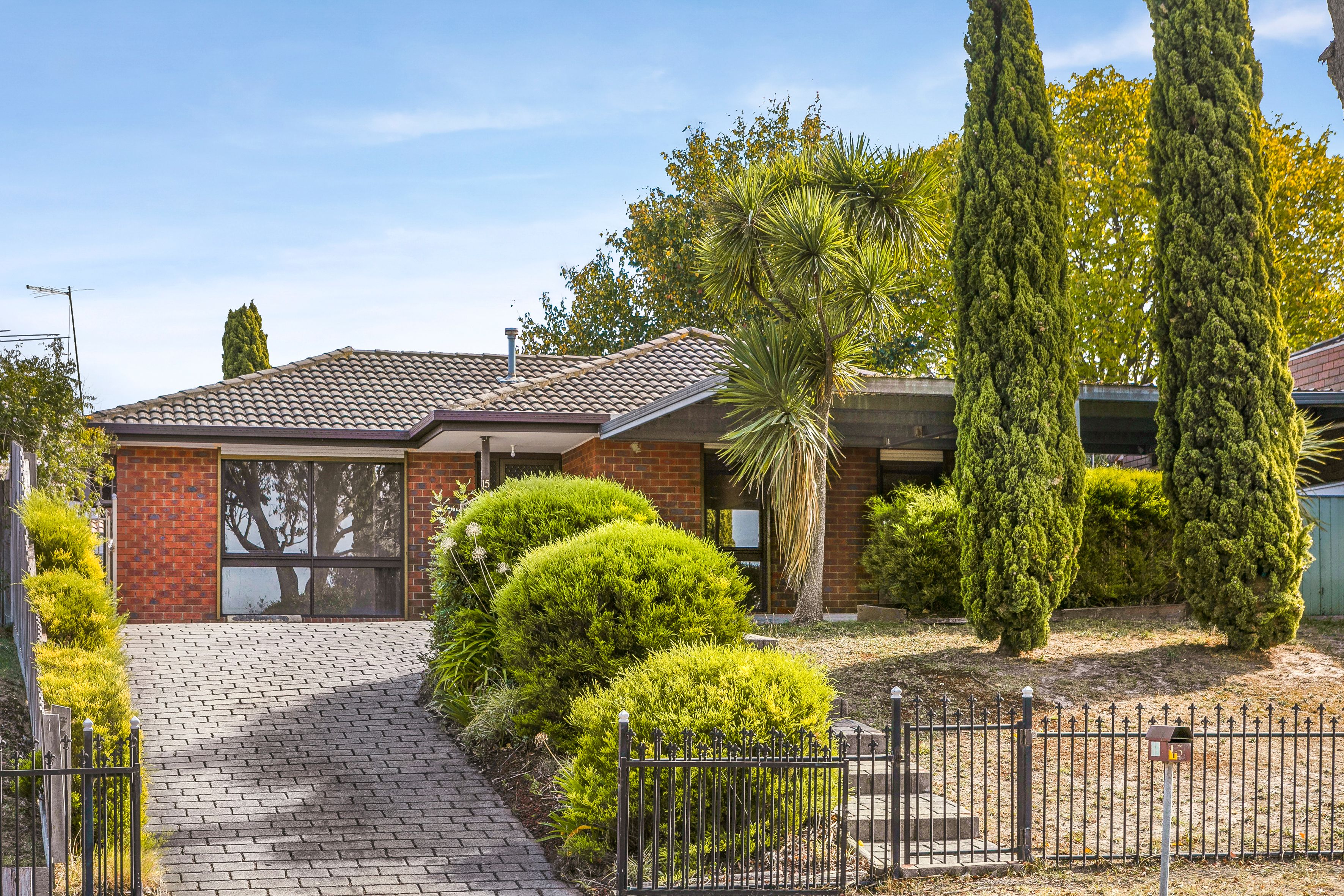 15 Magnolia Boulevard, Meadow Heights VIC 3048
