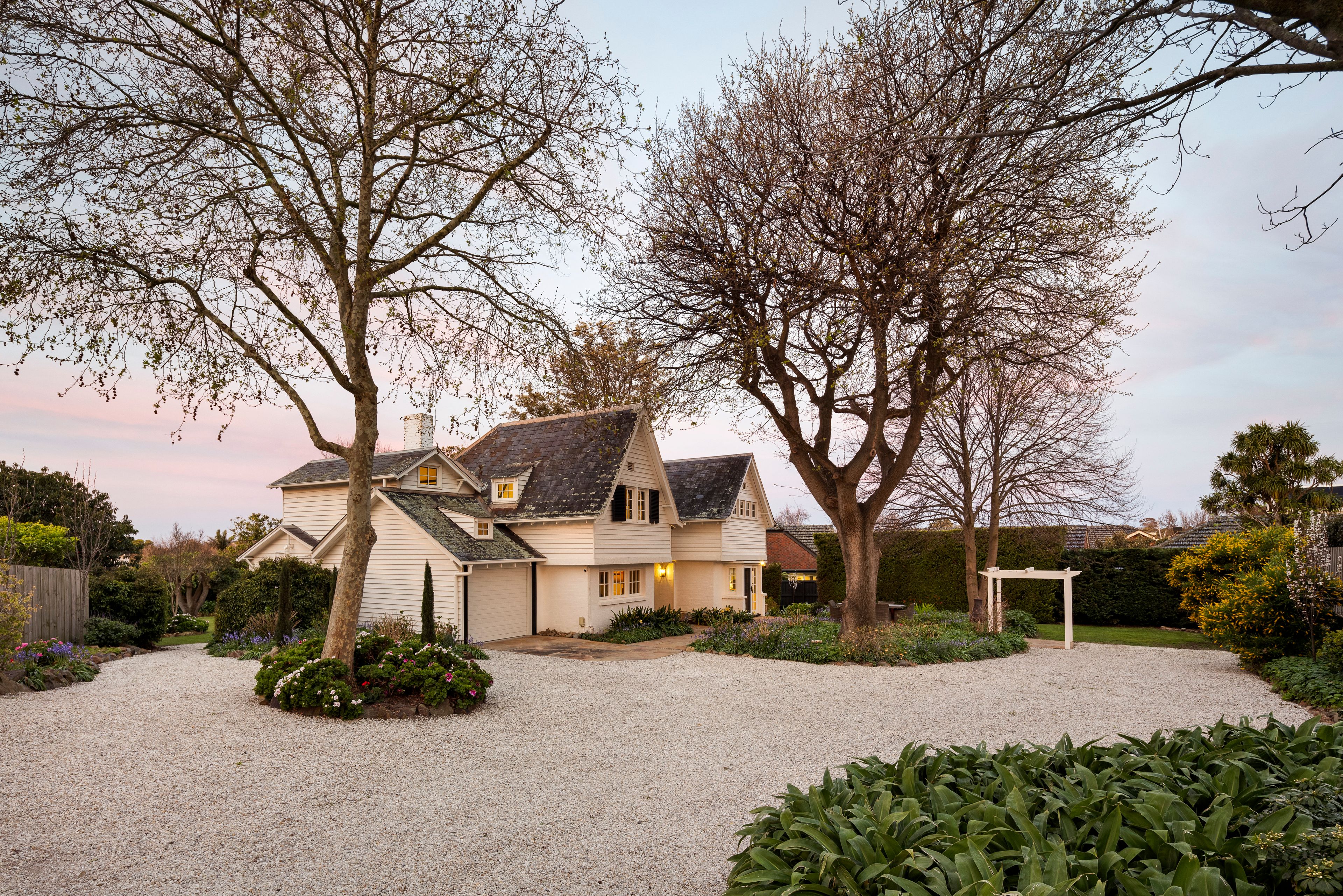 3 Bruarong Crescent — photo from Ray White Frankston