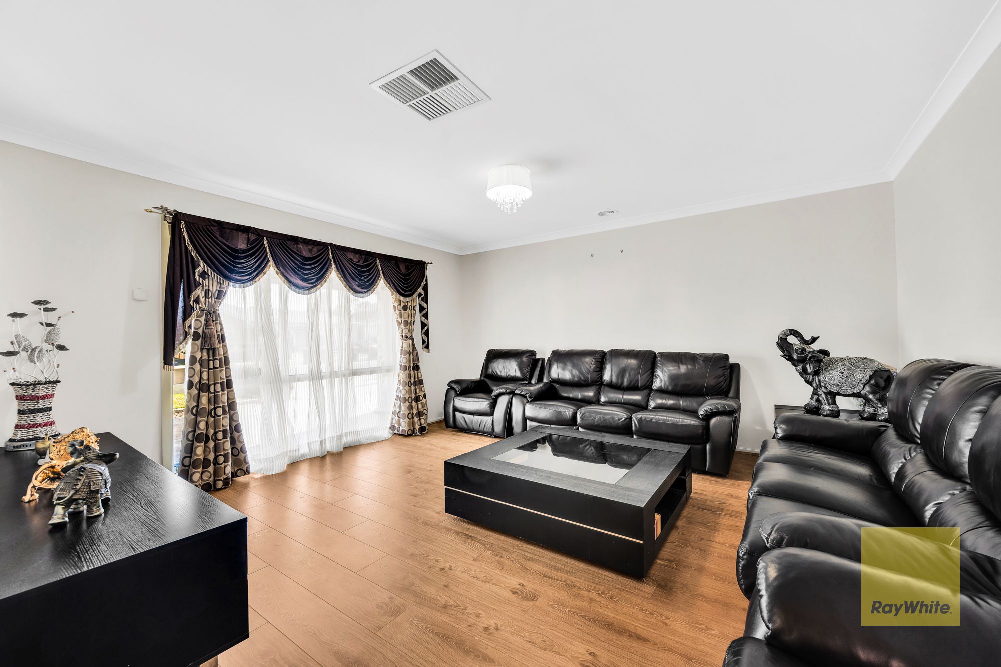 9 Evergreen Court, Taylors Hill, VIC 3037