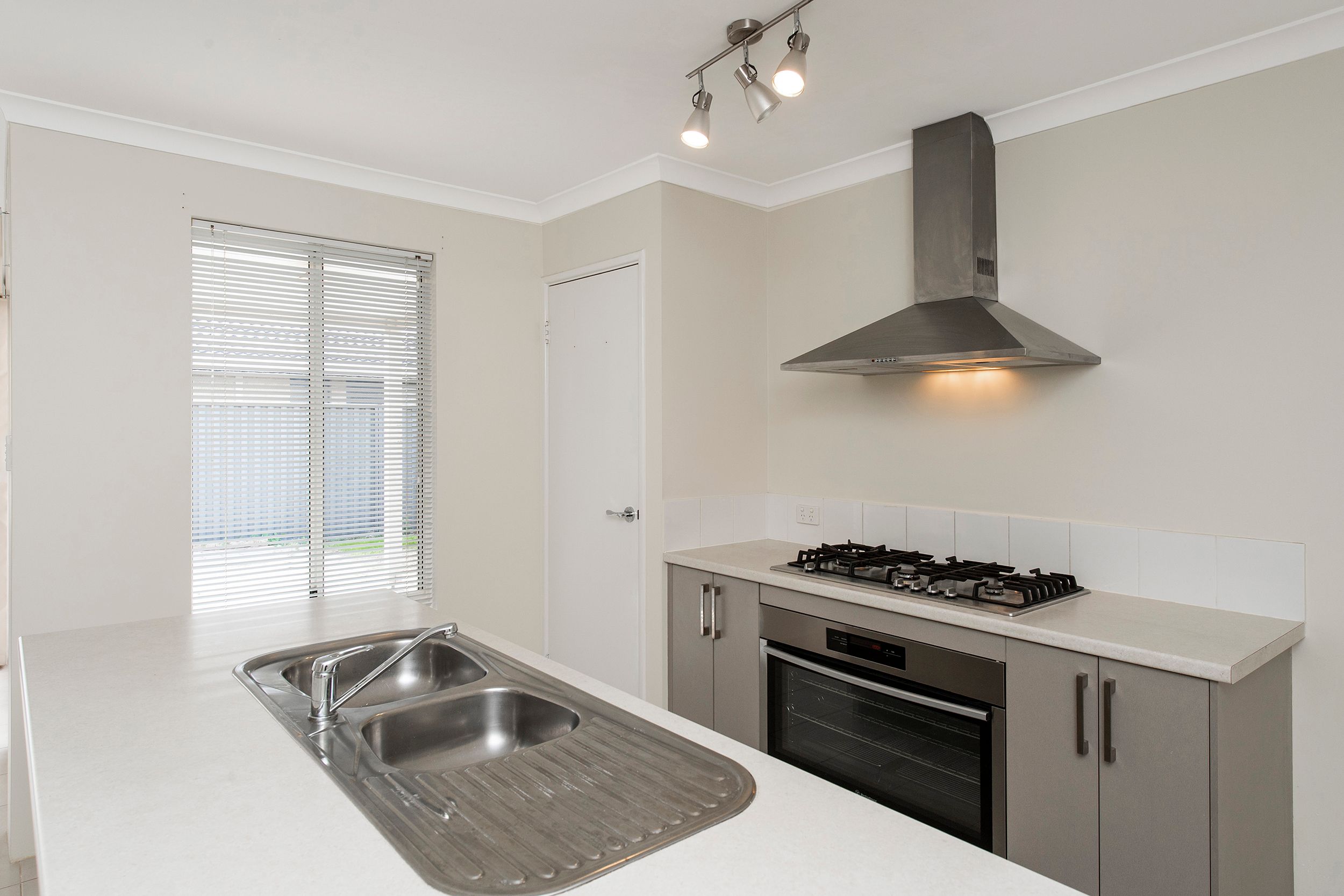 15 Lamorak Way, Baldivis, WA 6171