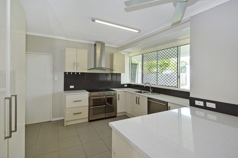 19 Periwinkle Avenue, Trinity Beach, QLD 4879