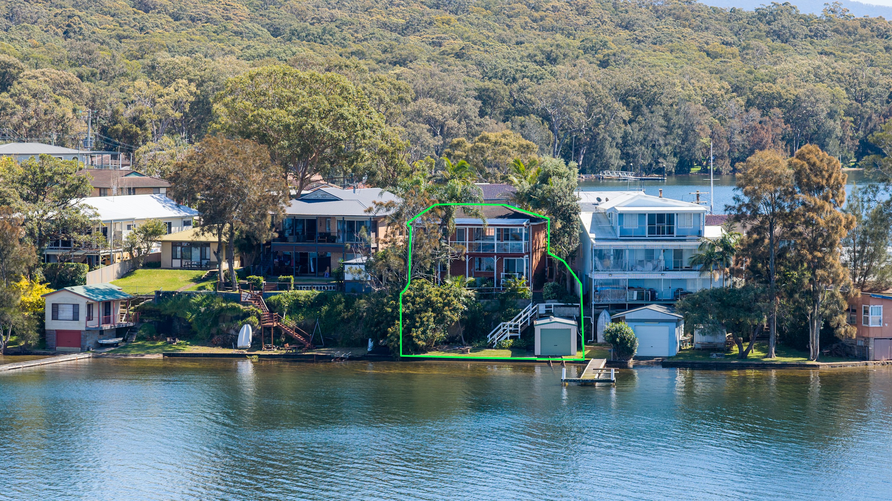 69 Sunshine Parade, Sunshine, NSW 2264