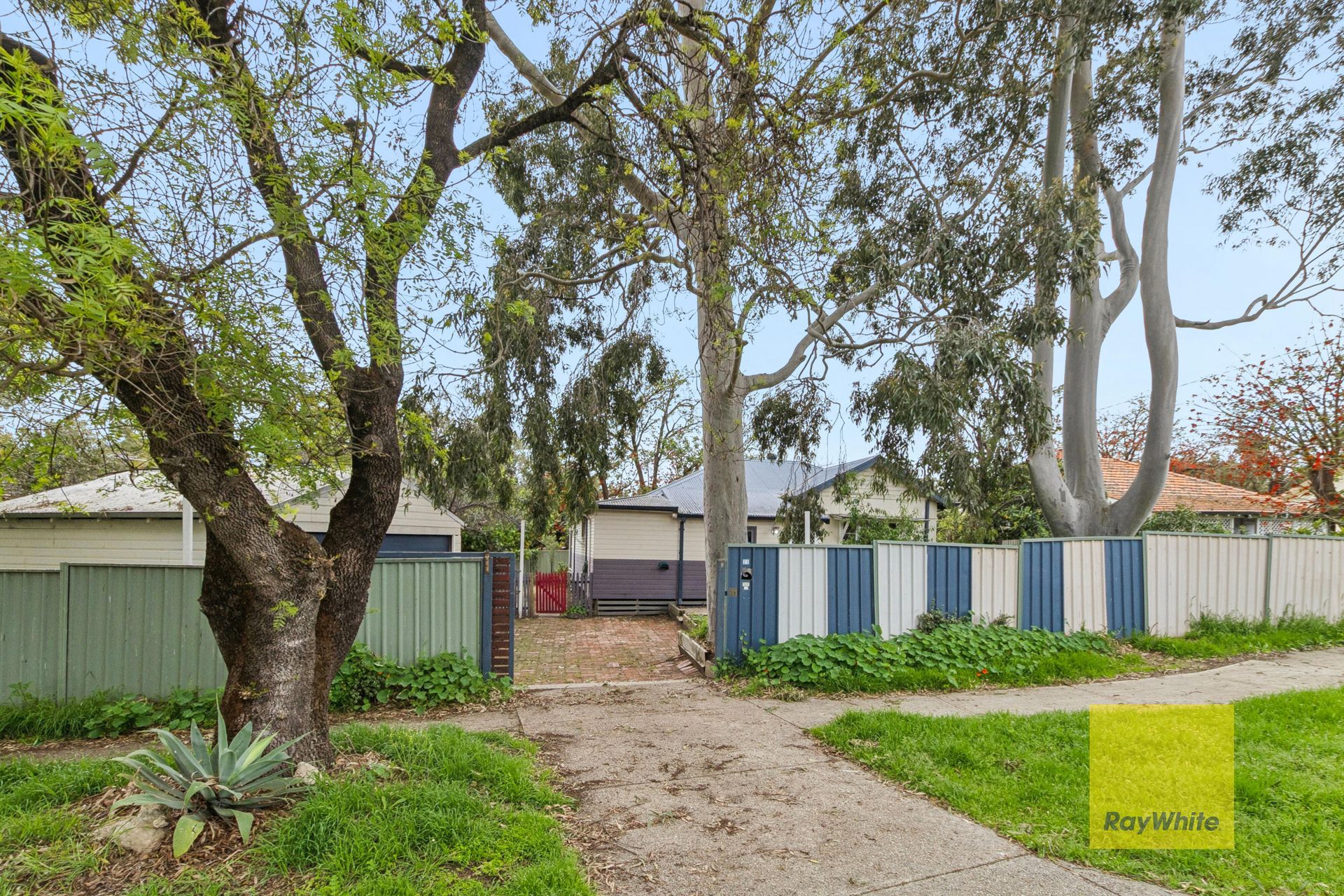 23 Jinda Road — photo 5 of 27