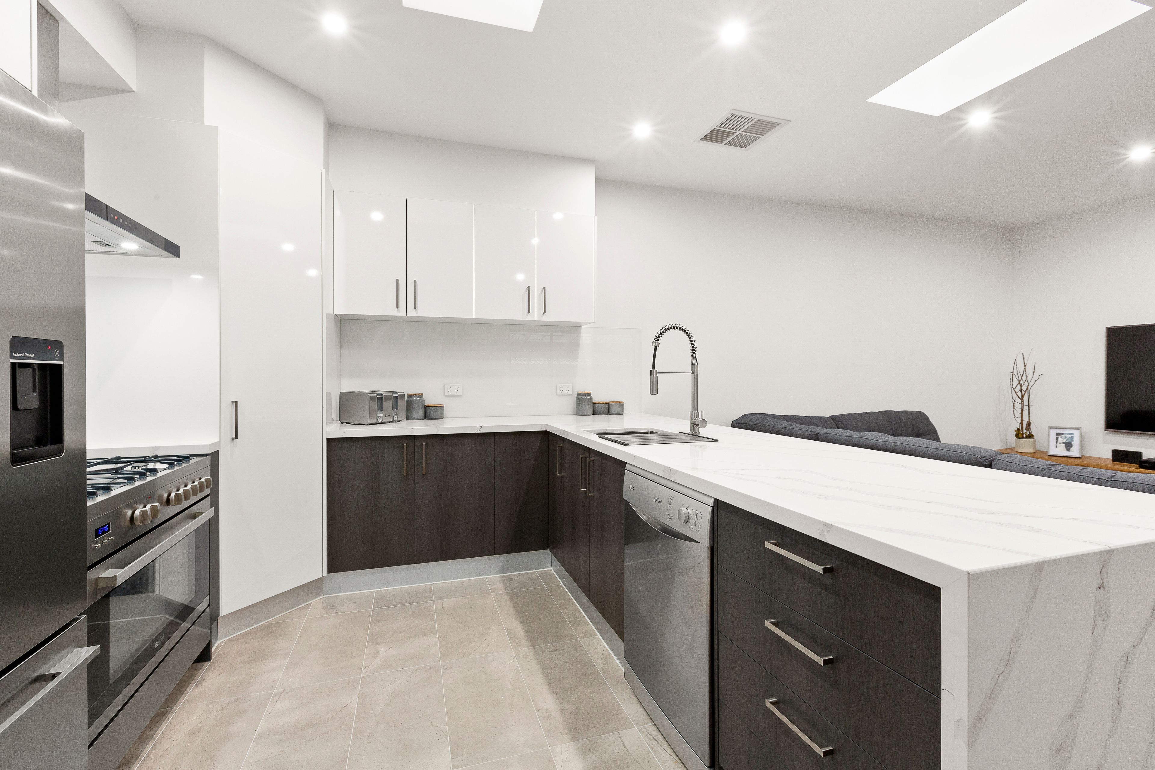 2/7 Frome Avenue, Frankston, VIC 3199