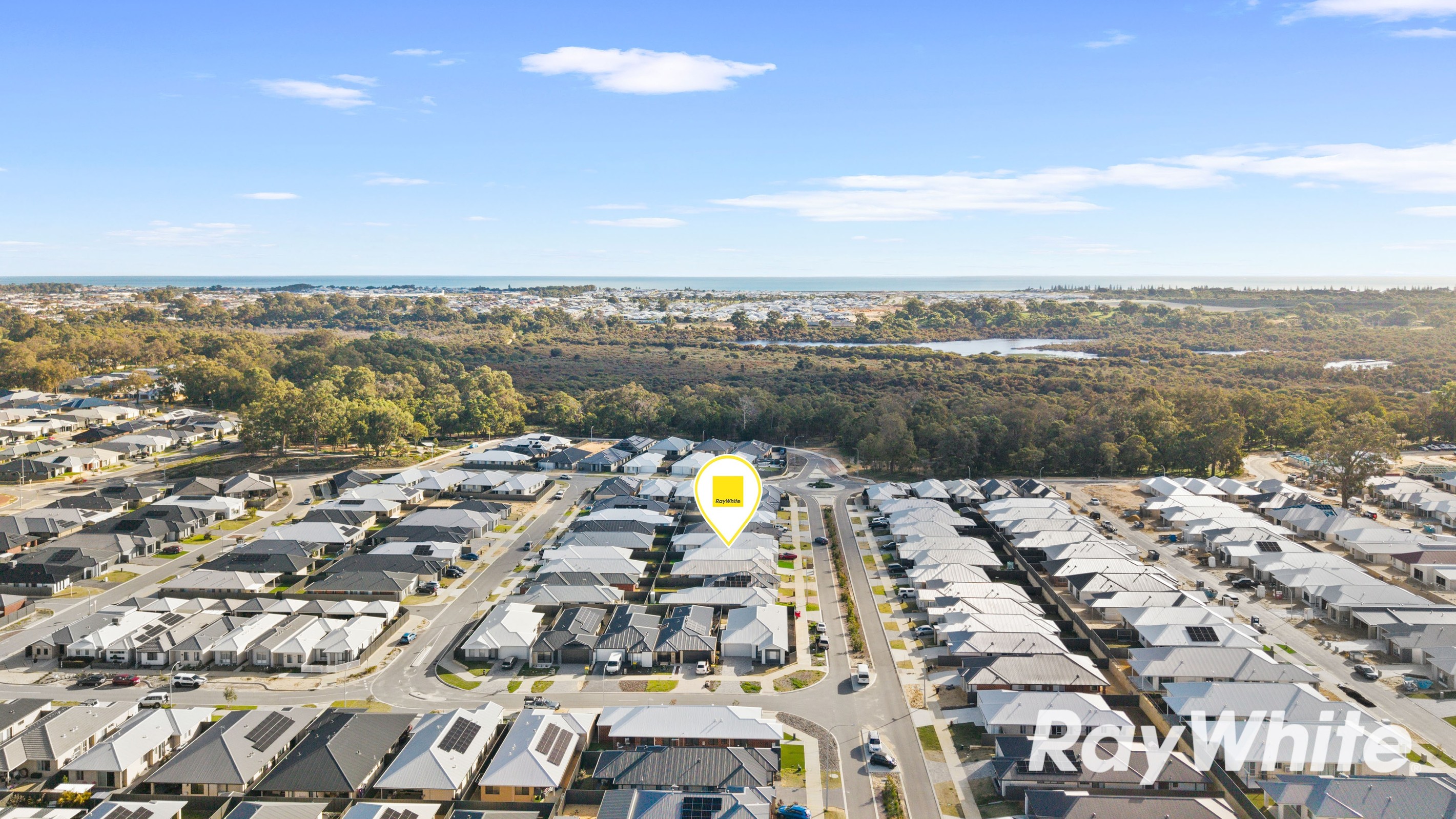 27 Orchardleigh Boulevard, Lakelands, WA 6180