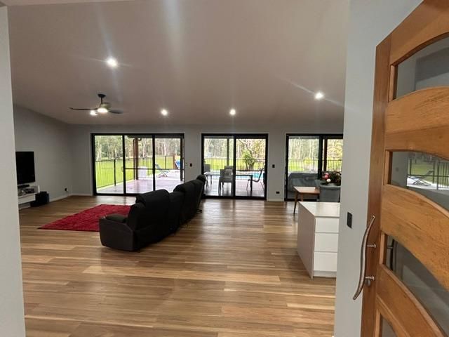 35 Carriage Way — photo 7 of 12