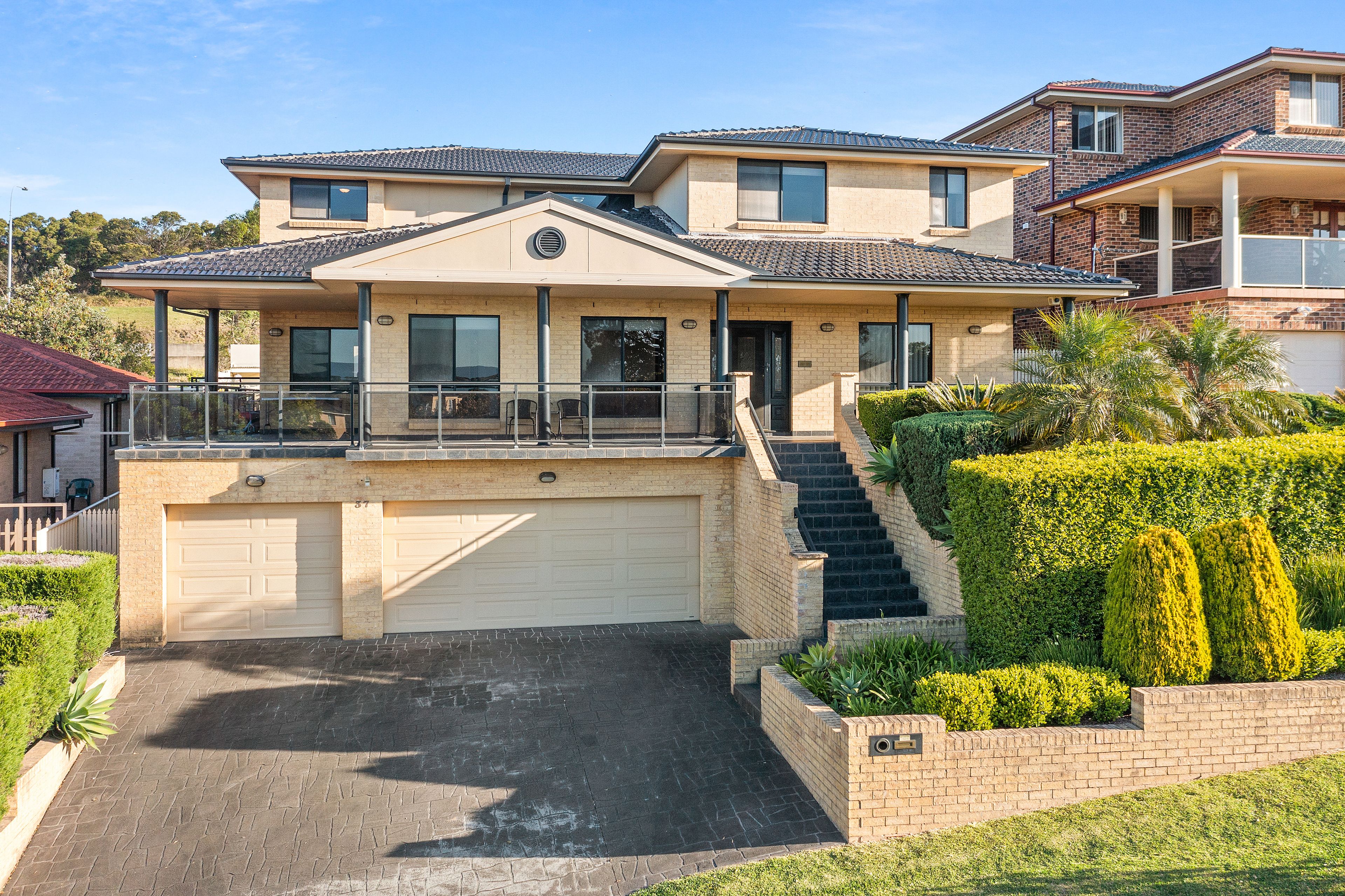 37 Byron Circuit, Flinders, NSW 2529