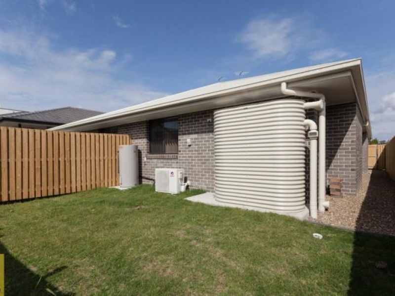 1/10 Cassia Drive, Coomera, QLD 4209