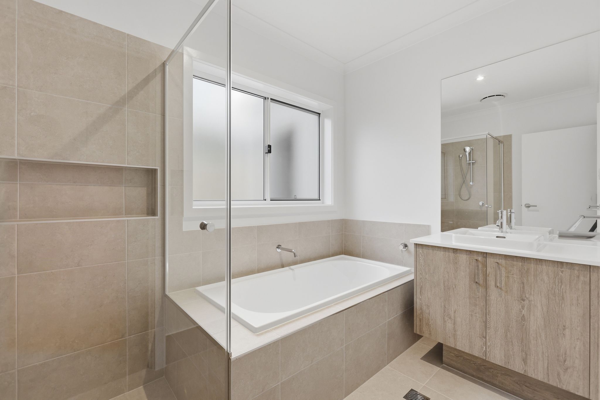 14 Barnett Avenue — photo 15 of 16