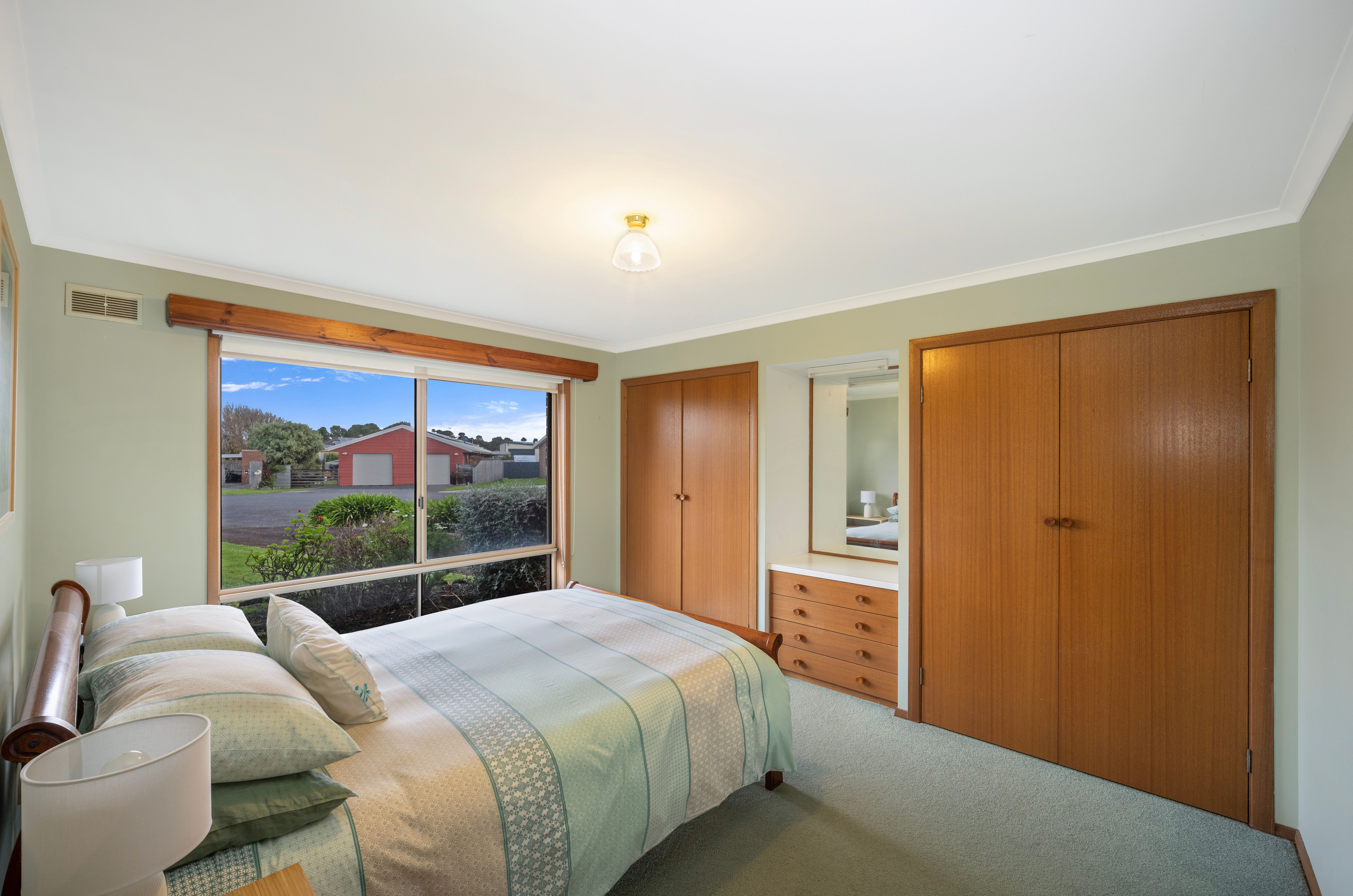 14 Paton Street — photo 7 of 12