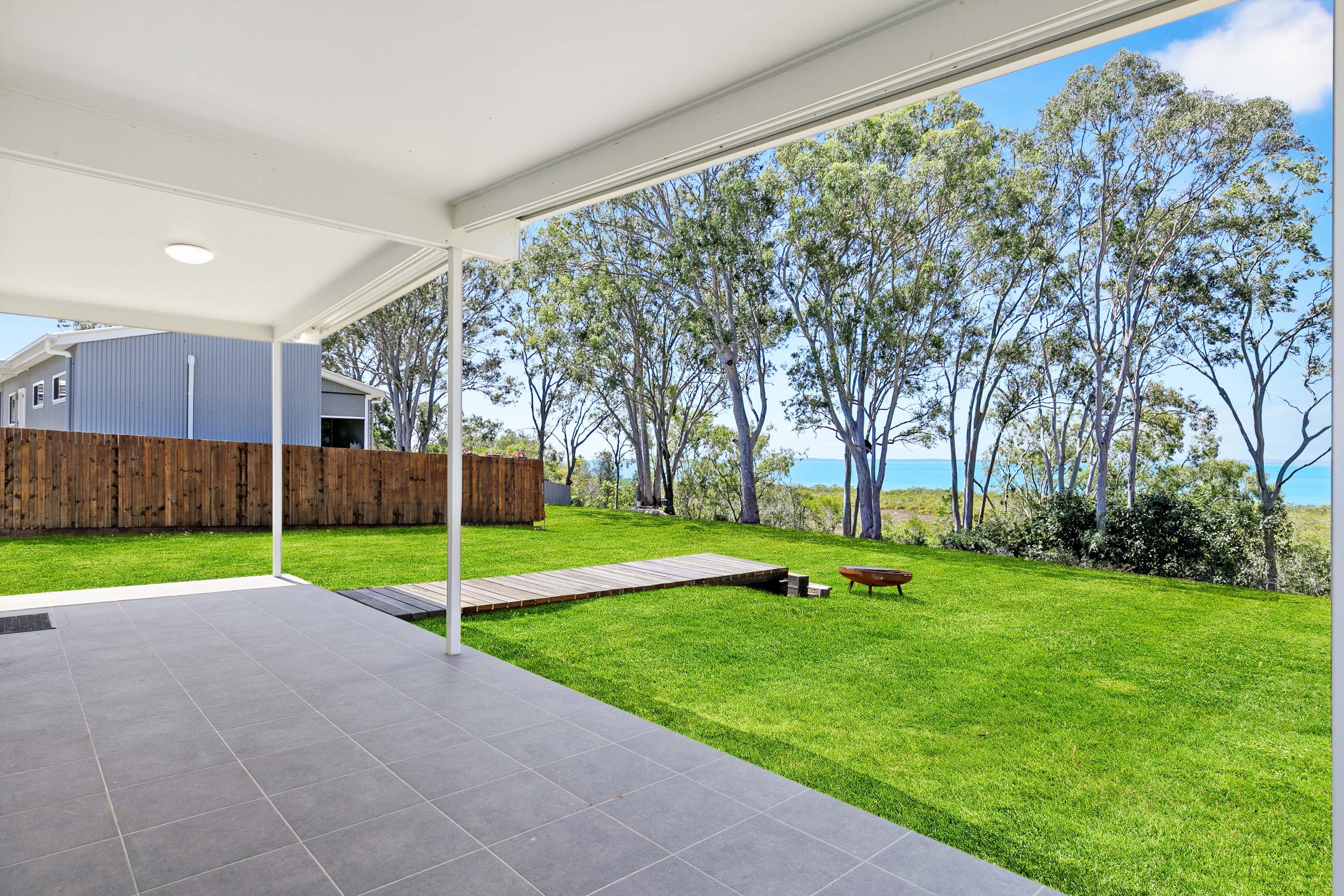 10 Ferris Avenue, River Heads, QLD 4655