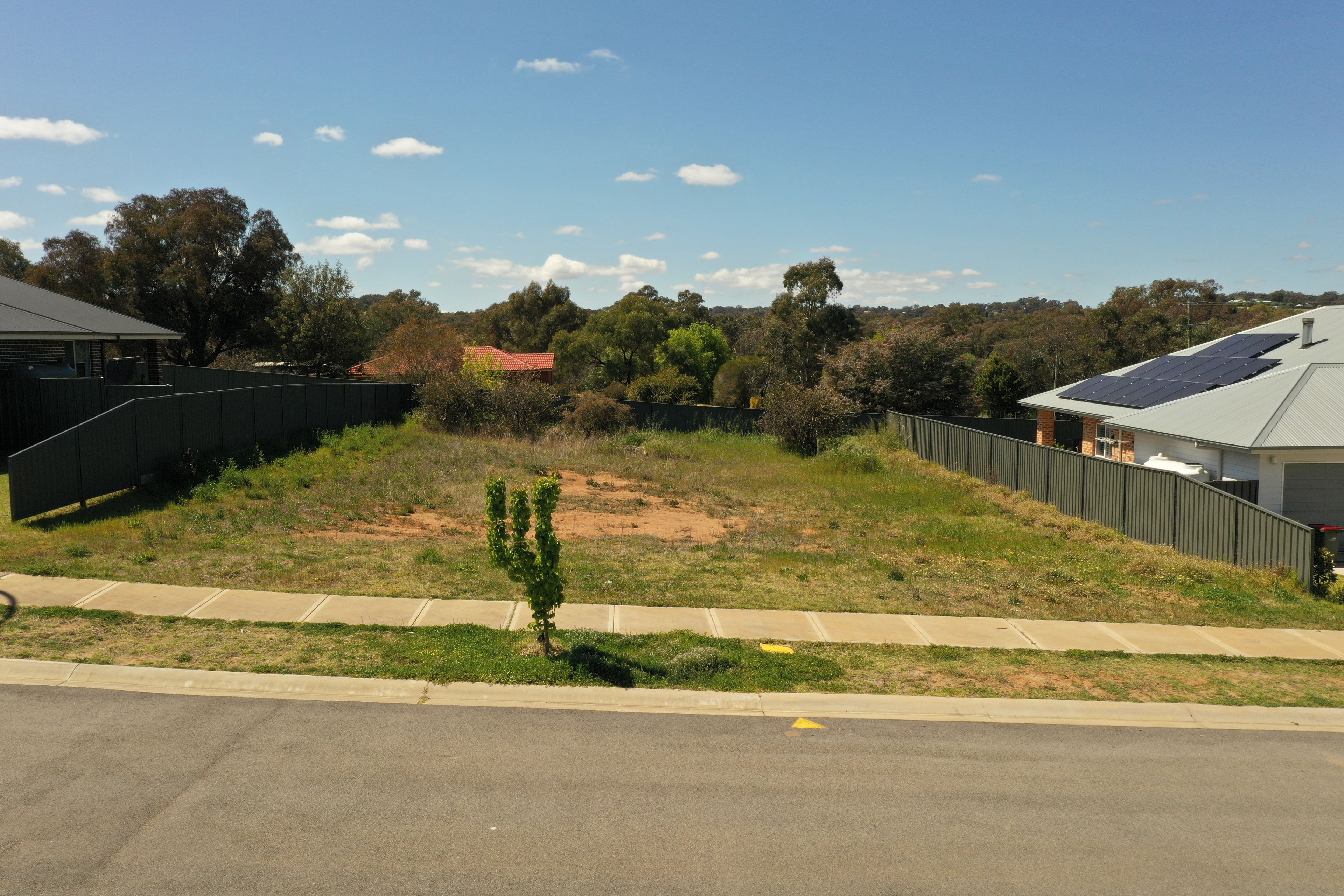 4 Nellee Place, Young NSW 2594