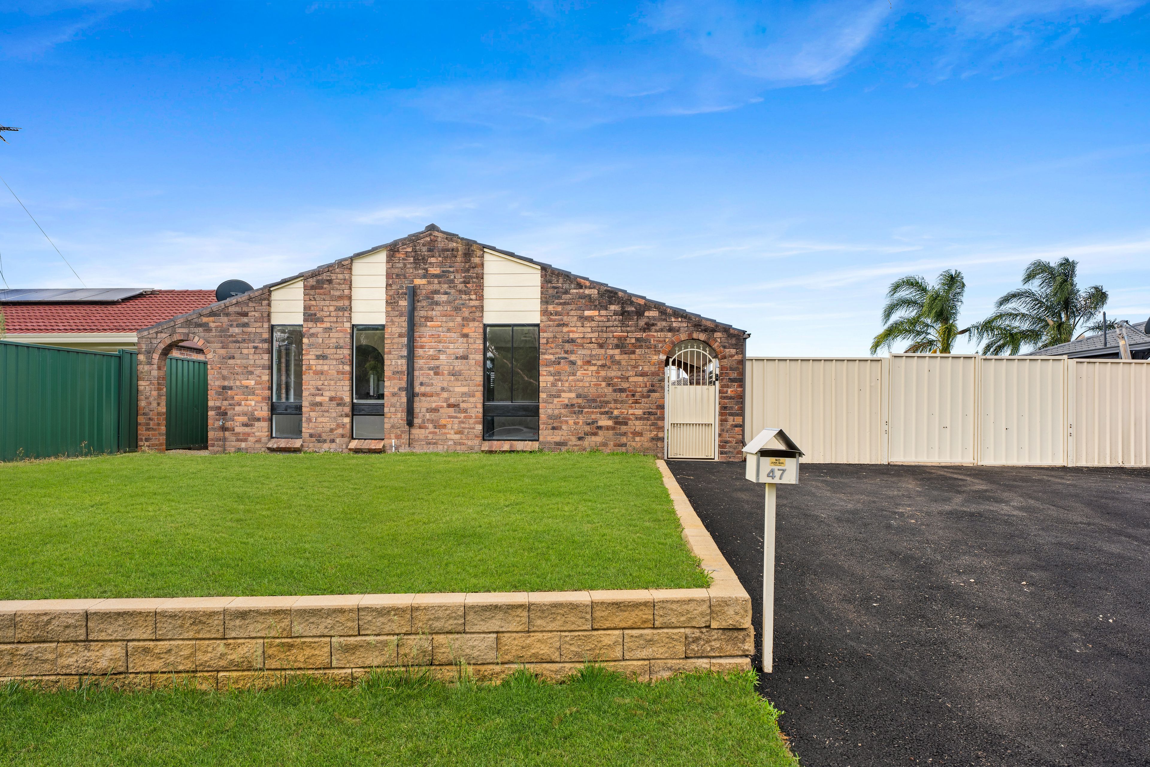 47 Greenbank Drive — photo 13 of 19