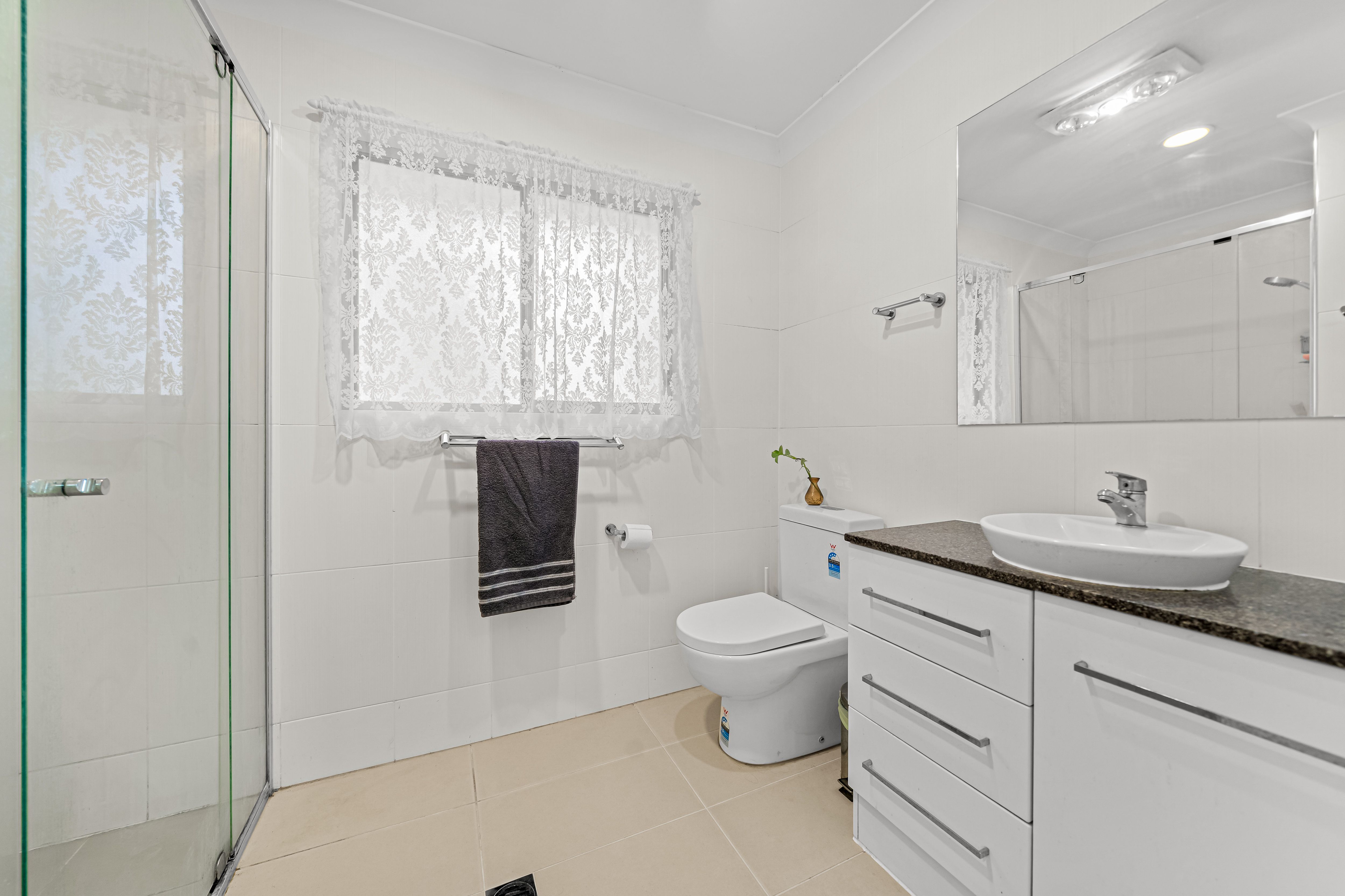 22/40 Lakefield Place — photo 12 of 30