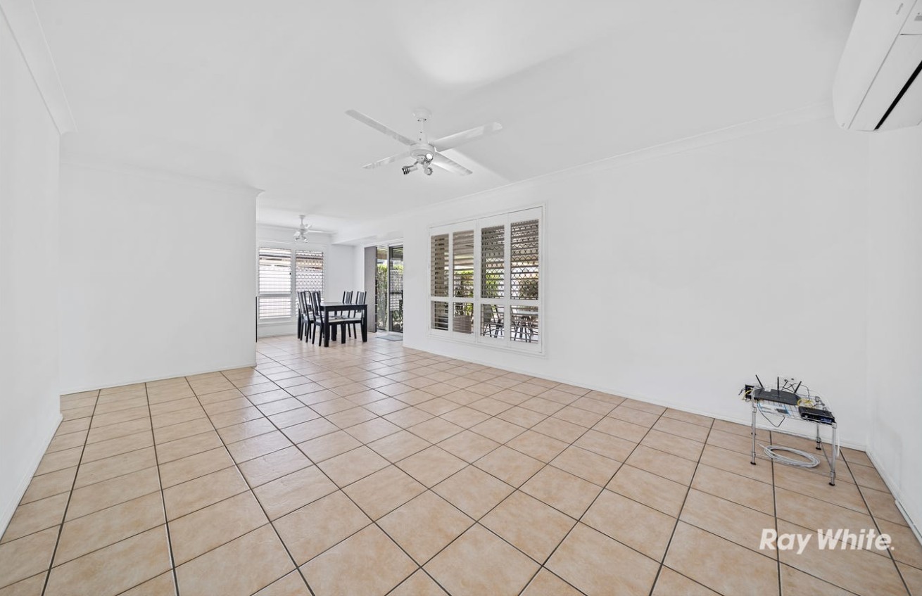 12 Haldham Crescent, Regents Park, QLD 4118