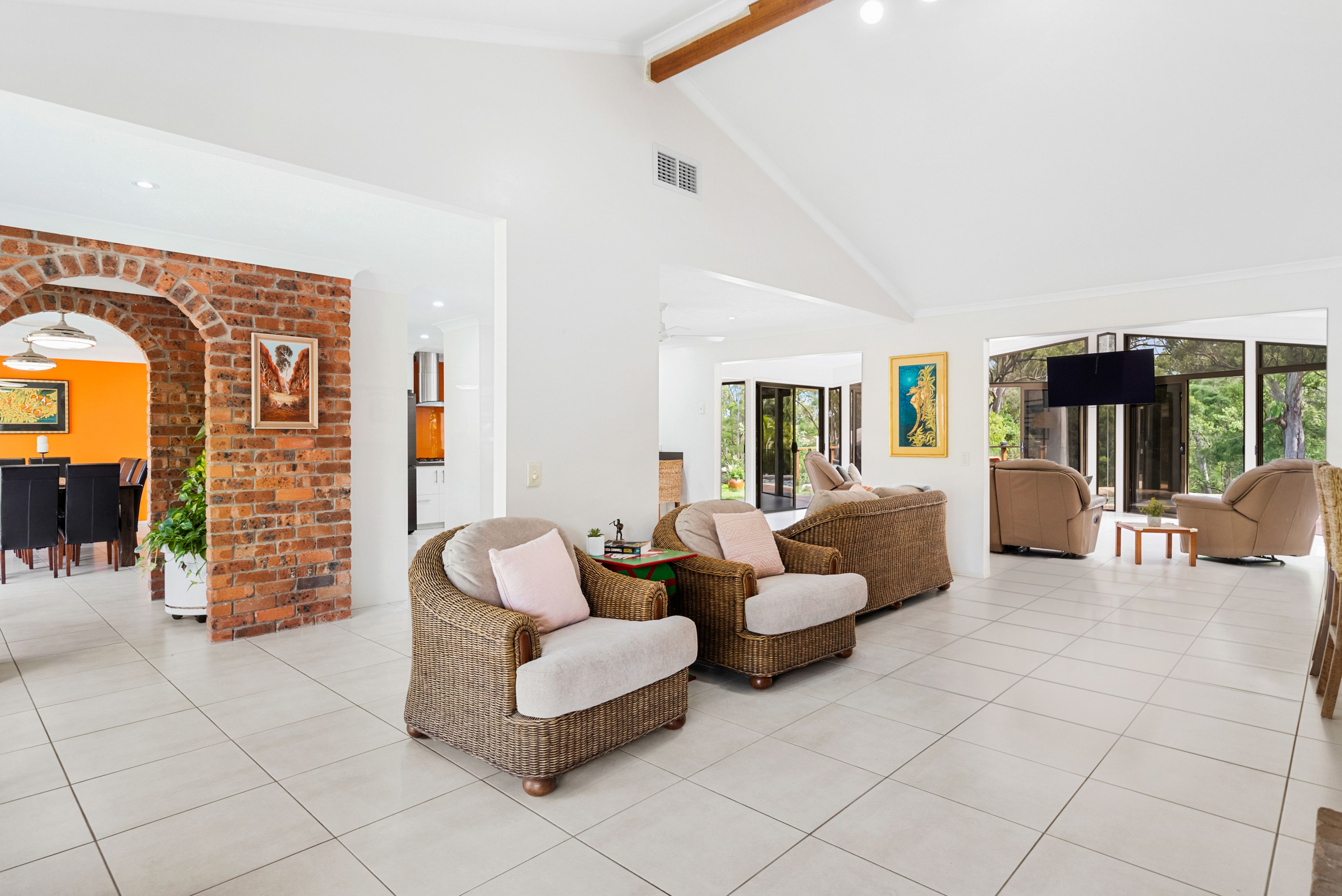 6 Evergreen Court, Parkwood, QLD 4214