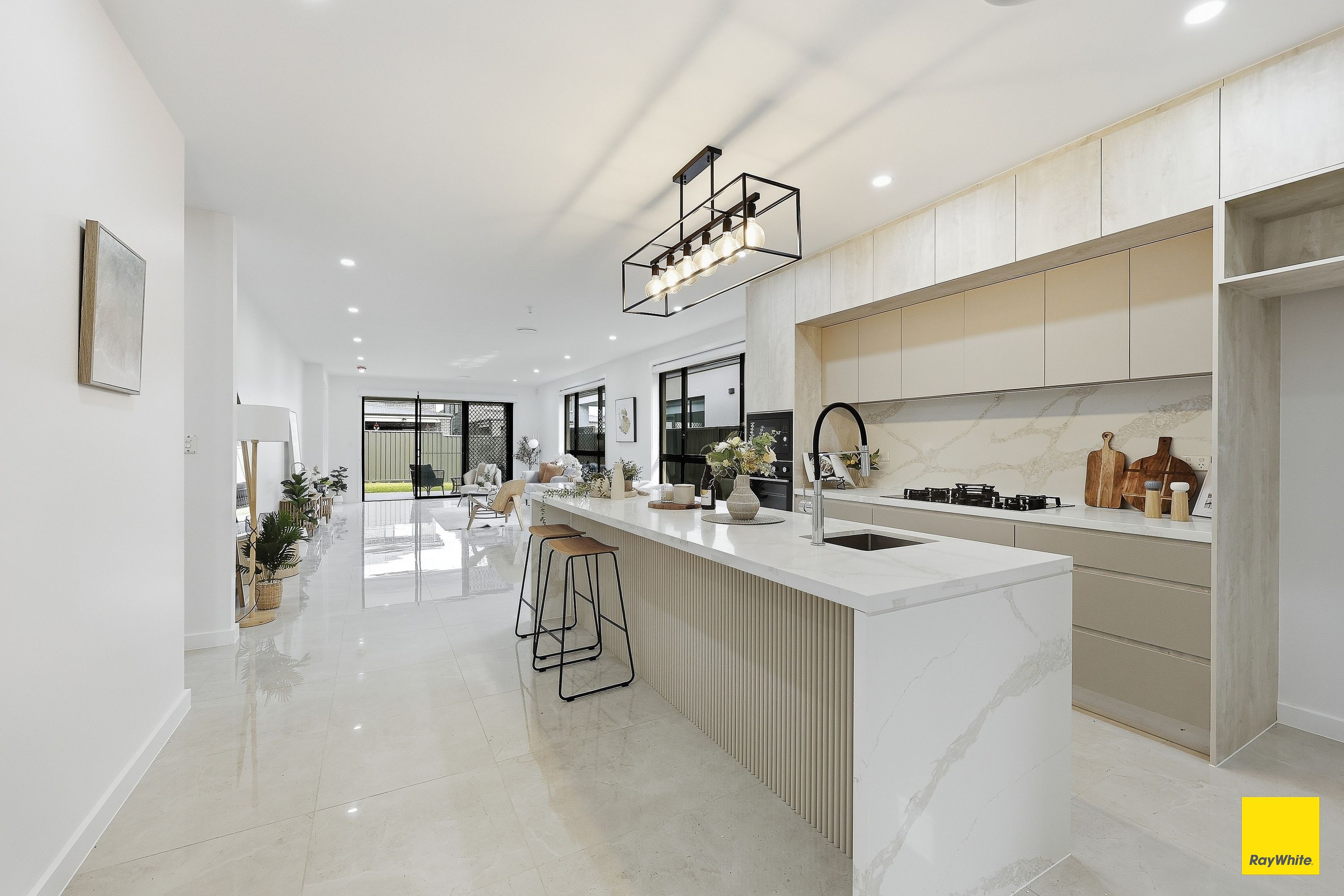 5 Kebblewhite Street (Nirimba Fields), — photo 8 of 21