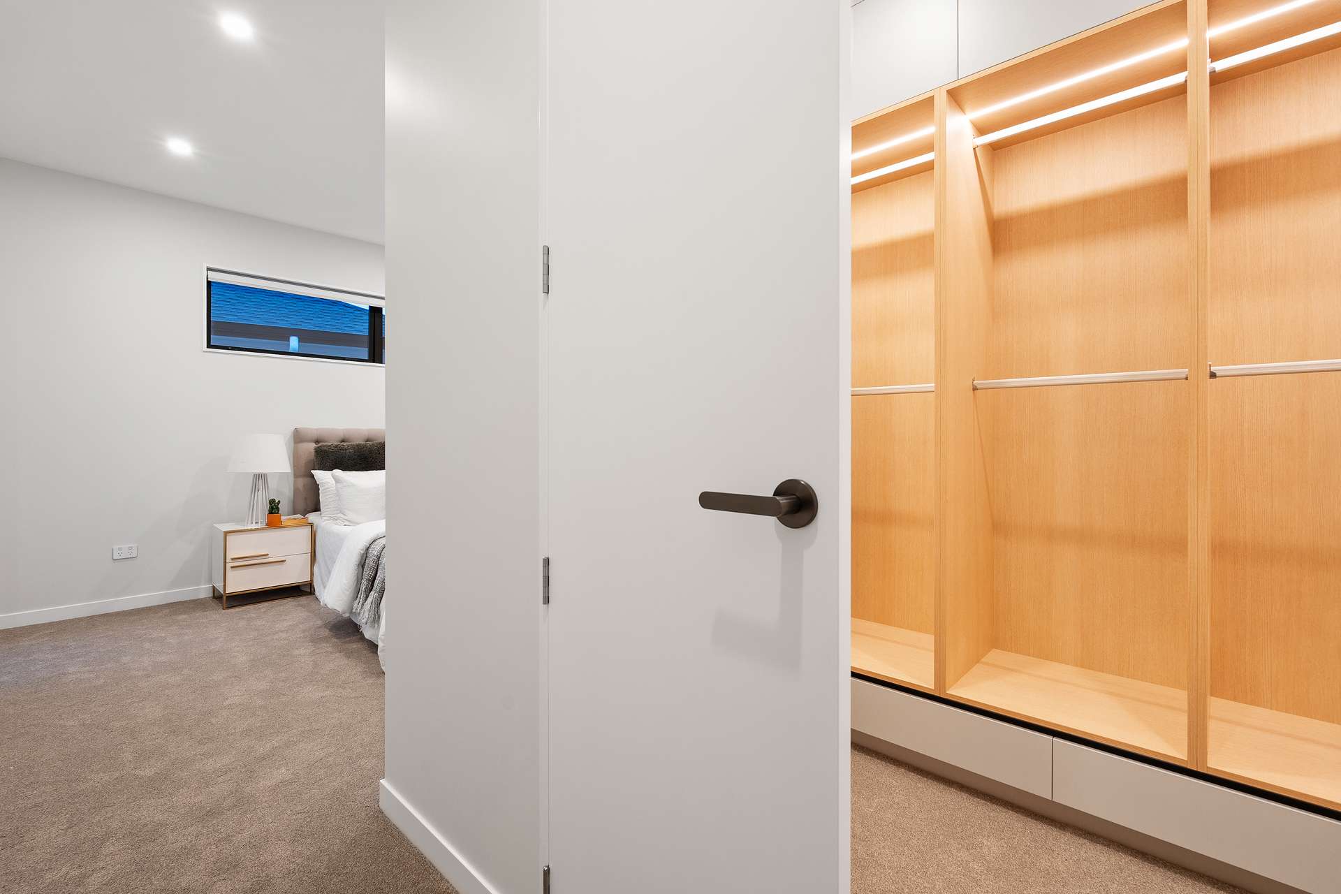 24 Tipu Crescent photo 17