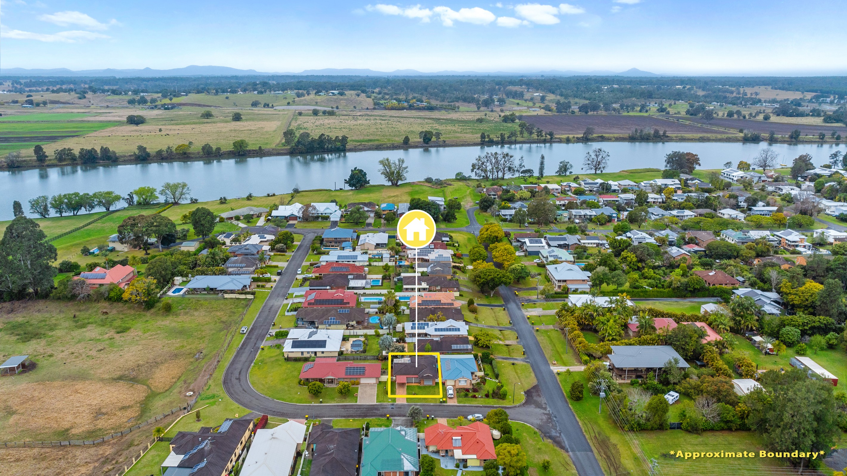 4 North Meadow Drive, Grafton, NSW 2460