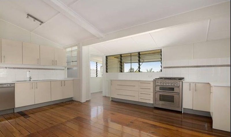 19 Jutland Street, Oxley, QLD 4075