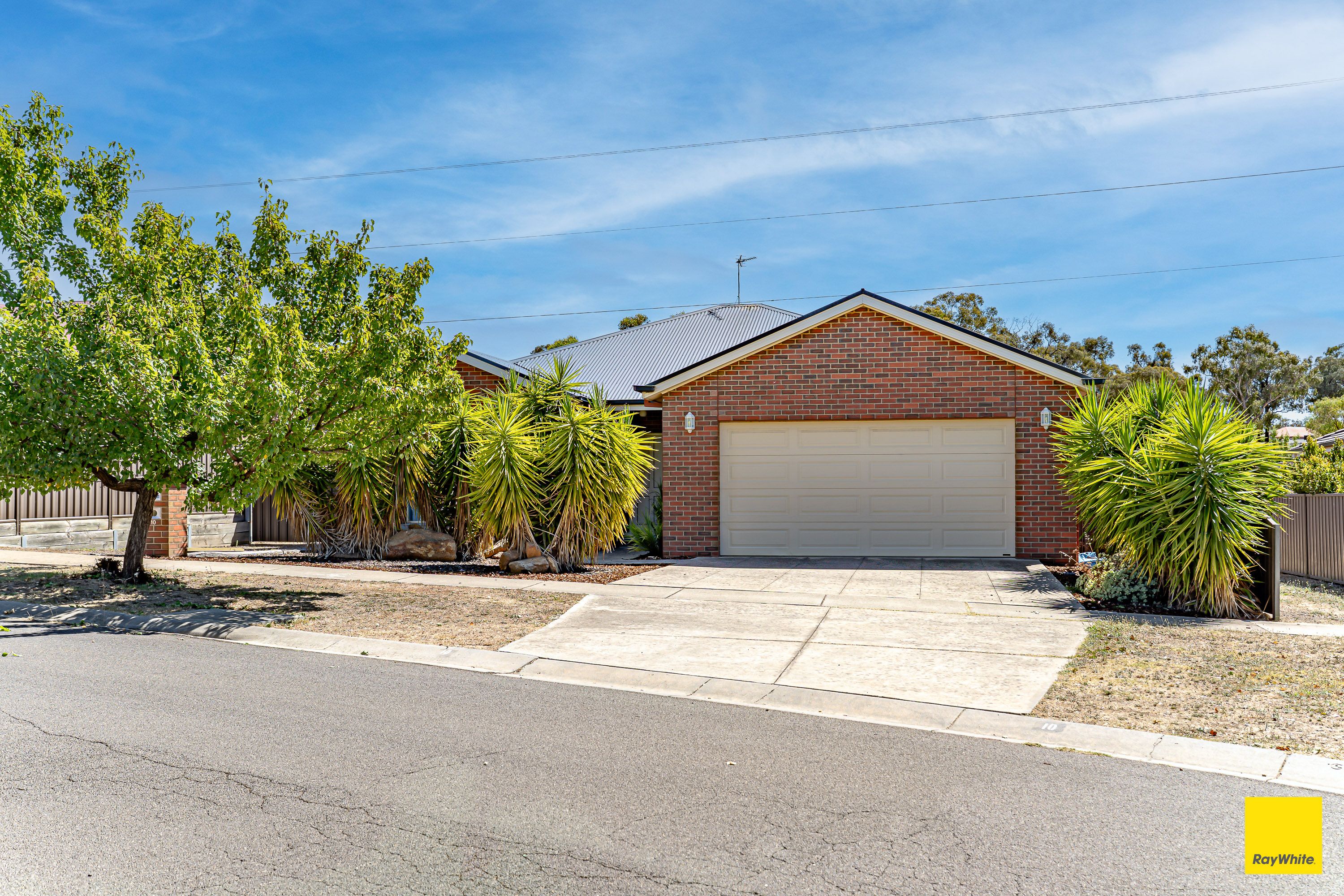 10 Soldatos Drive, Golden Square, VIC 3555