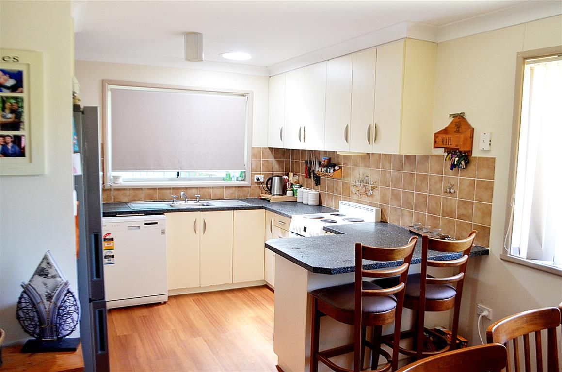 18 Yaralla Street, Tumut, NSW 2720