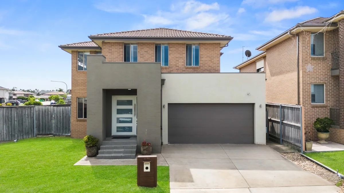 187 Rosedale Circuit, Carnes Hill, NSW 2171