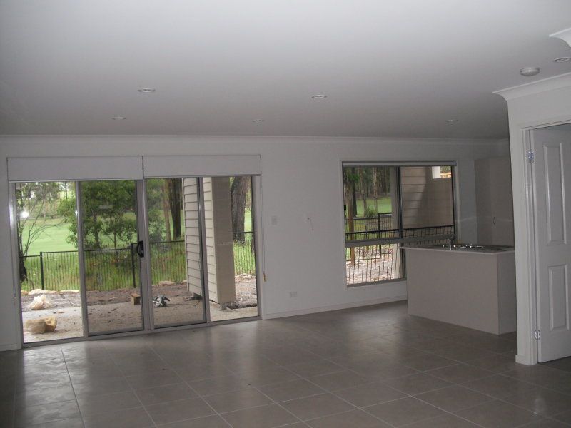 3/30 Oakview Circuit, Brookwater, QLD 4300