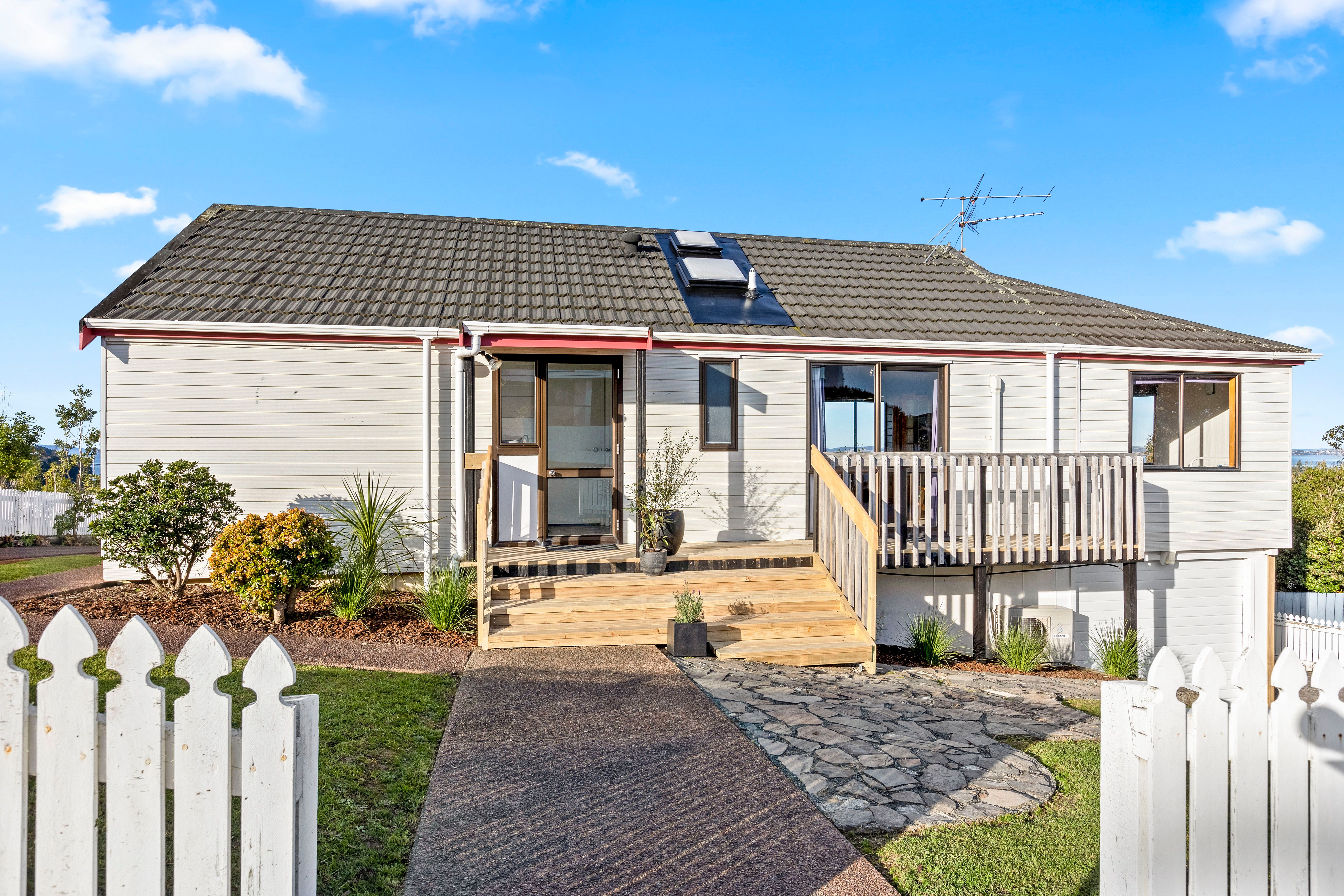 75a West Hoe Heights, Orewa, Rodney 0931 Sold House Ray White Manly