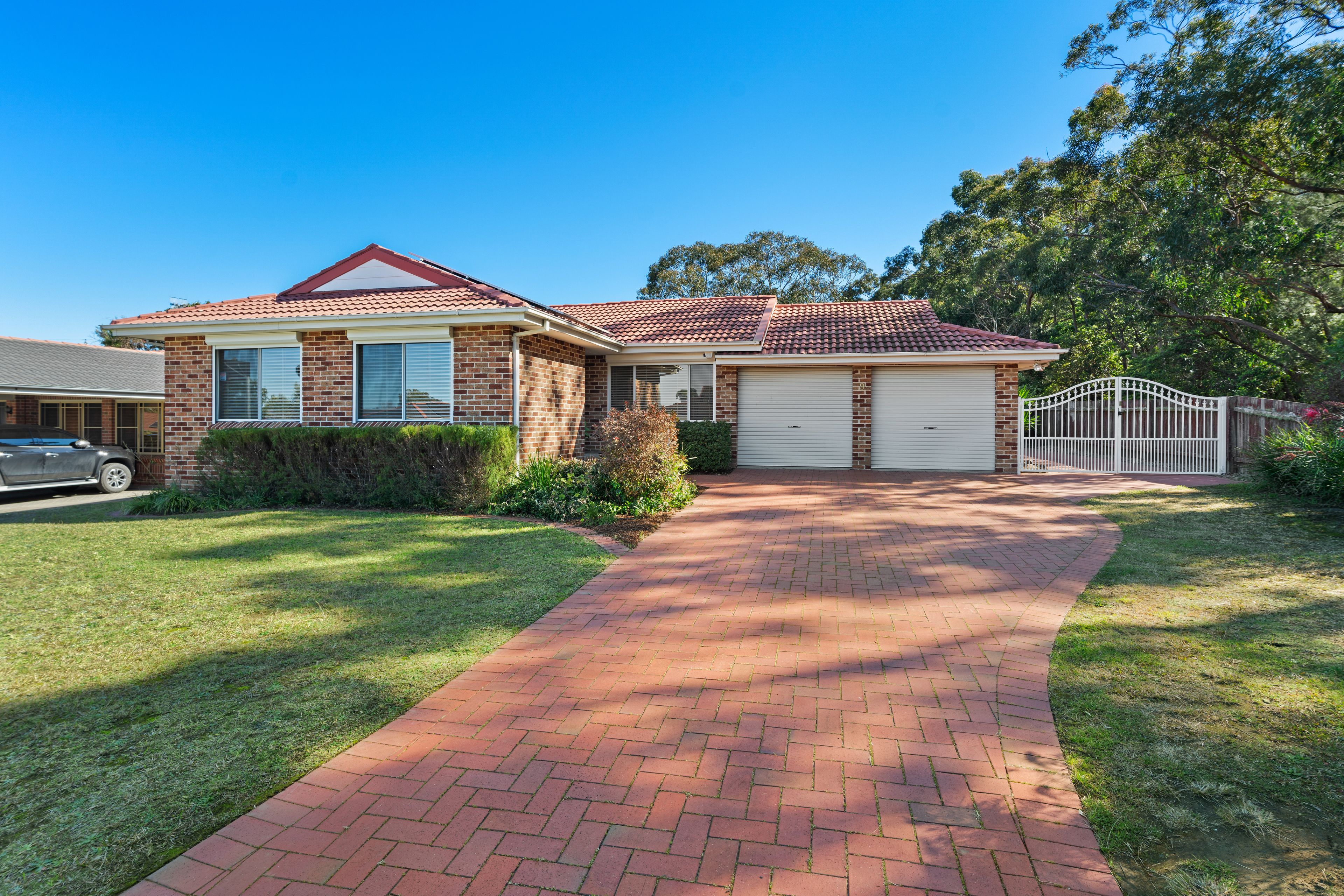 9 Glenhaven Avenue, North Nowra NSW 2541