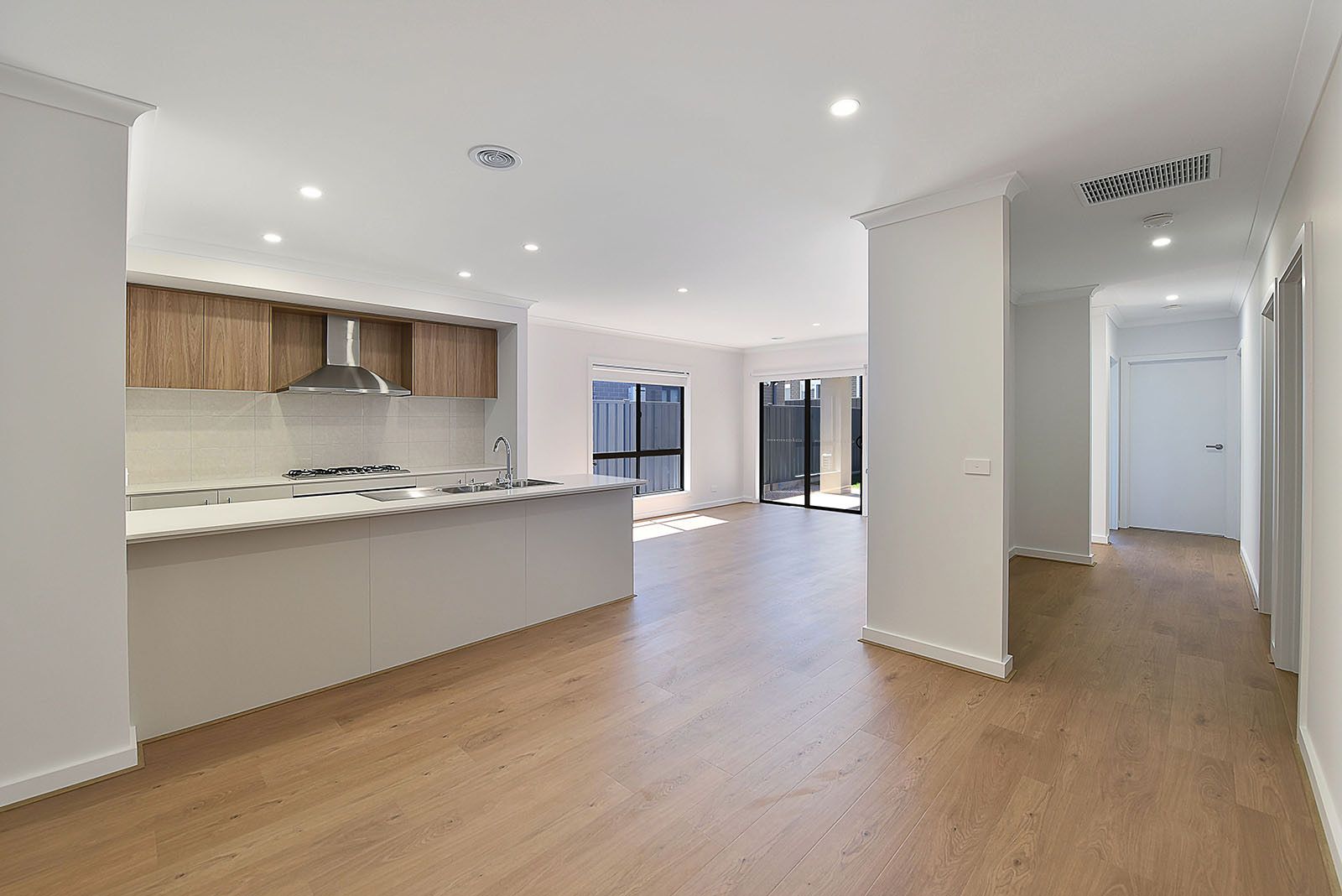 29 Altura Drive — photo 3 of 7